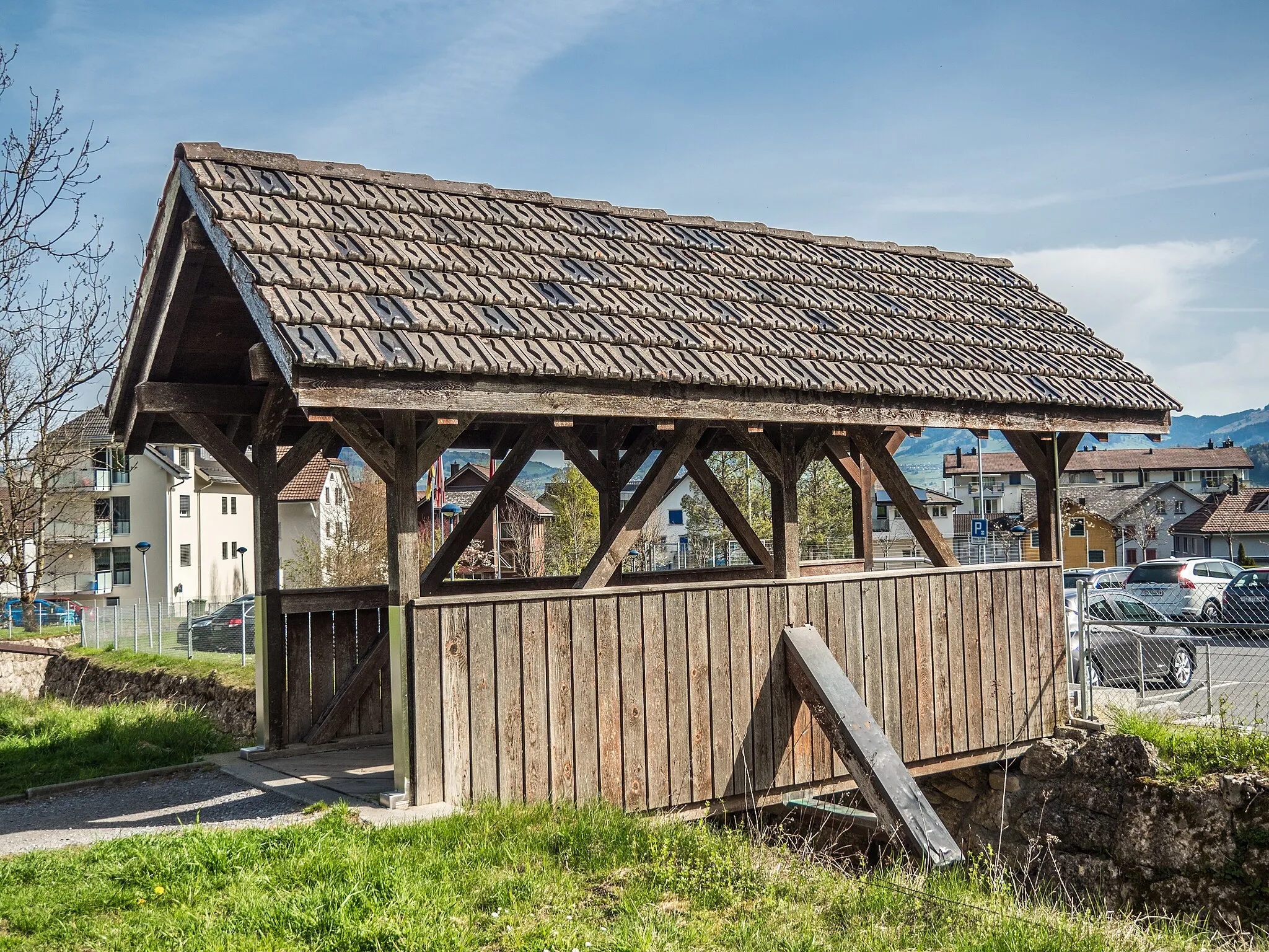 Photo showing: Covered Wooden Bridge over the Rütibach, Reichenburg, Canton of Schwyz, Switzerland