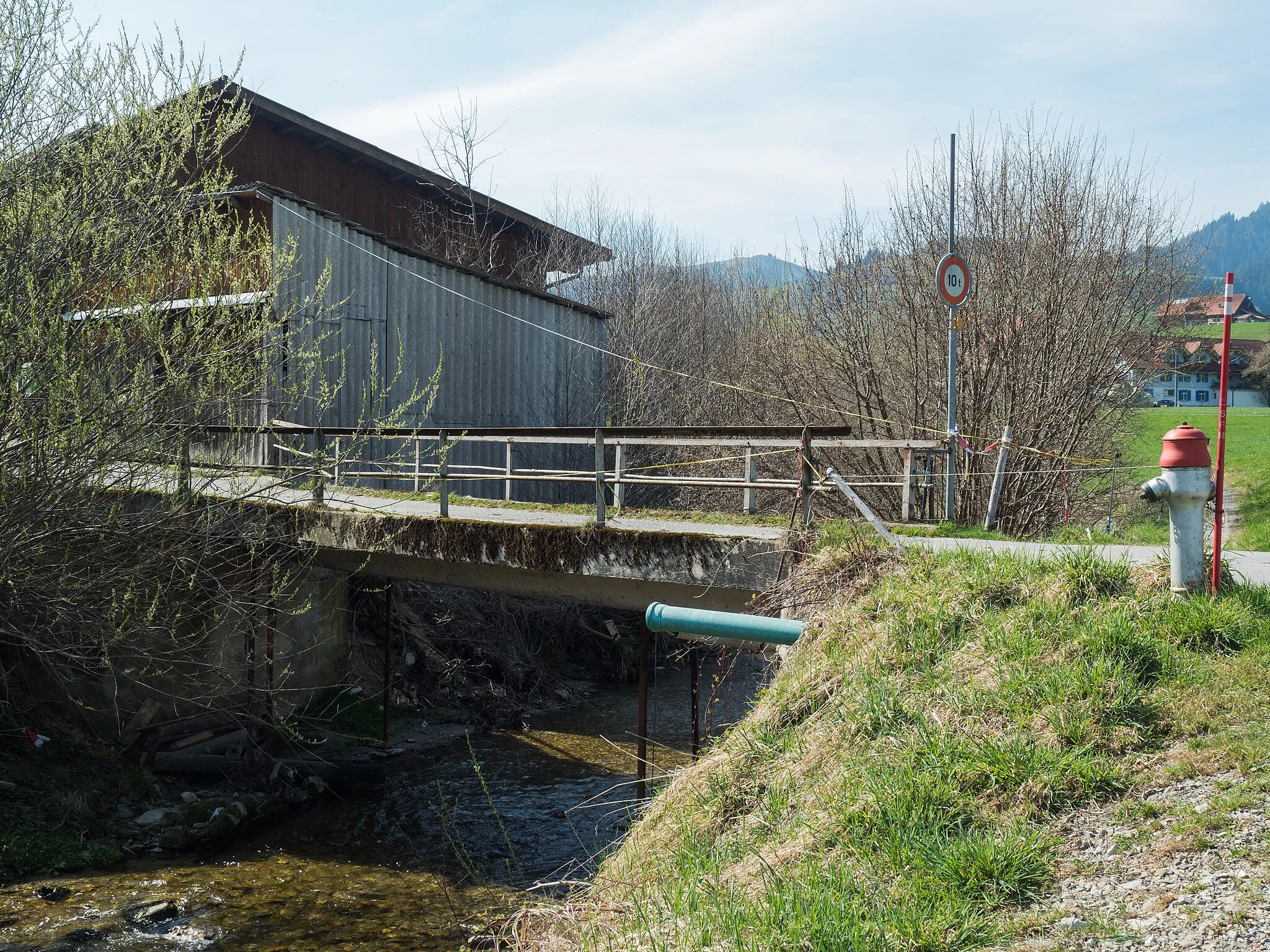 Photo showing: Xanderheim Road Bridge over the Weisse Emme, Escholzmatt, Canton of Lucerne, Switzerland