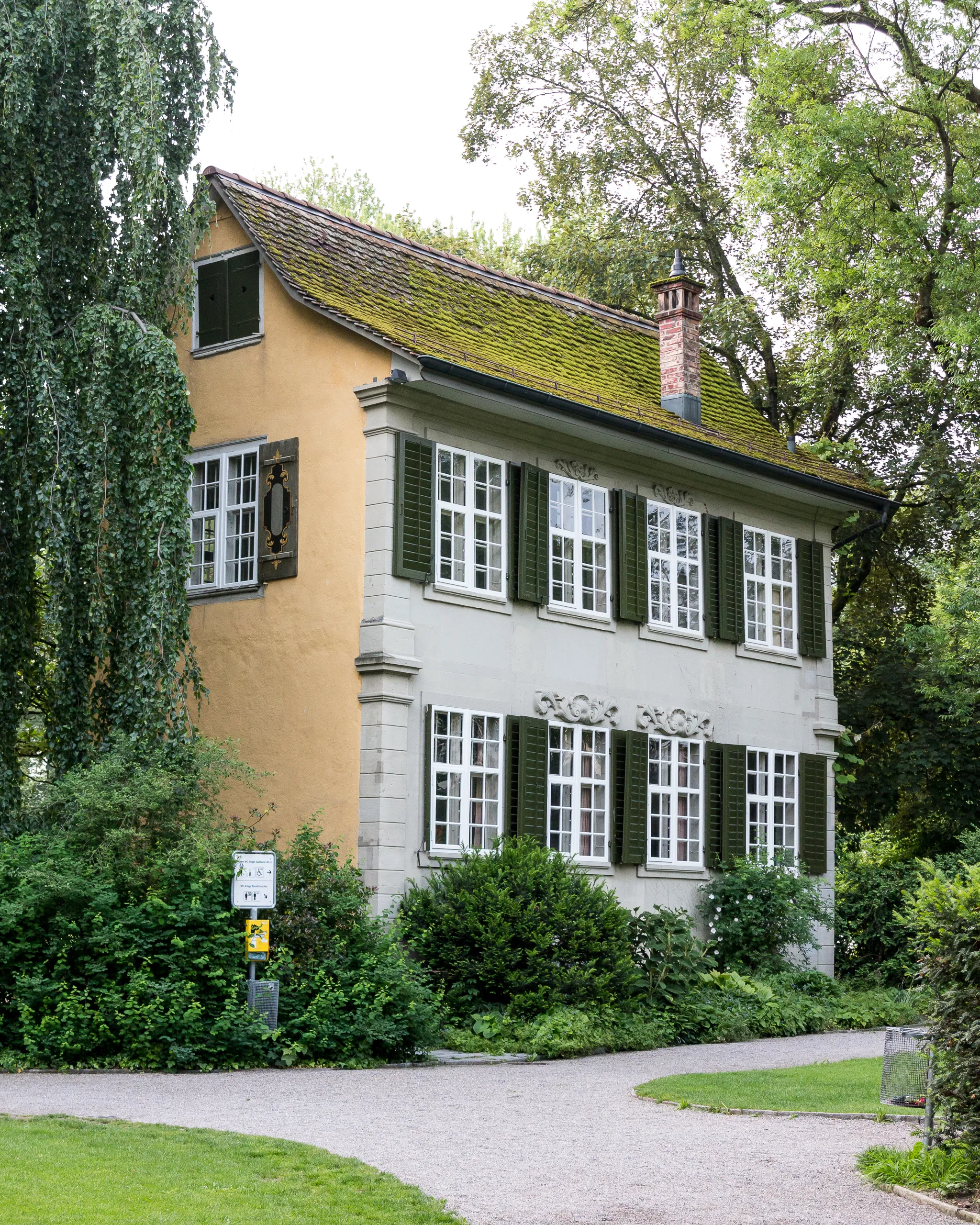 Photo showing: Haus zum Balustergarten