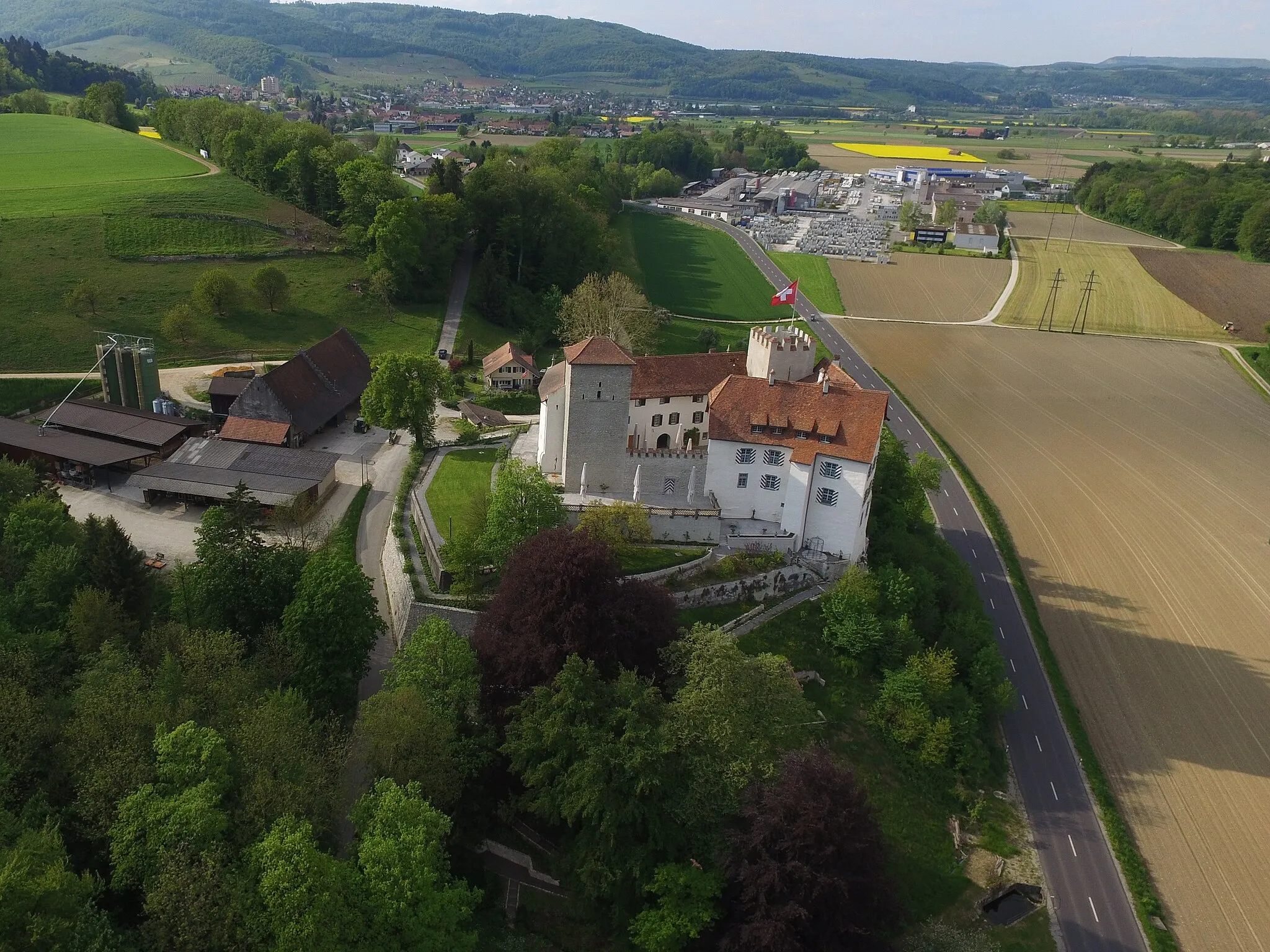 Photo showing: Jurapark Aargau, Schloss Wildenstein (Veltheim)