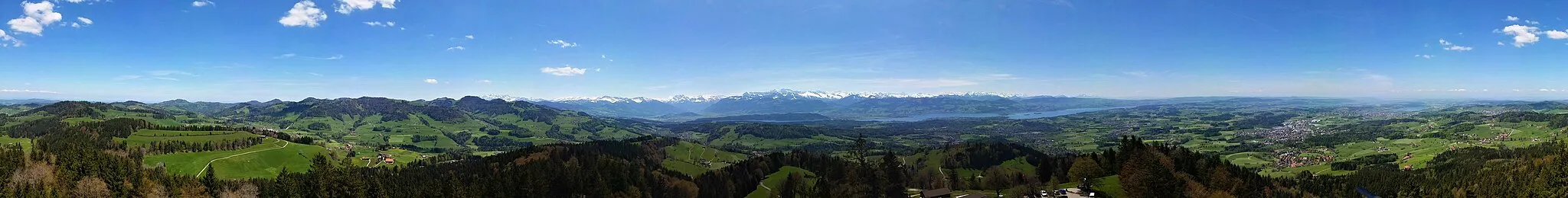 Photo showing: 360° Panorama vom Bachtelturm