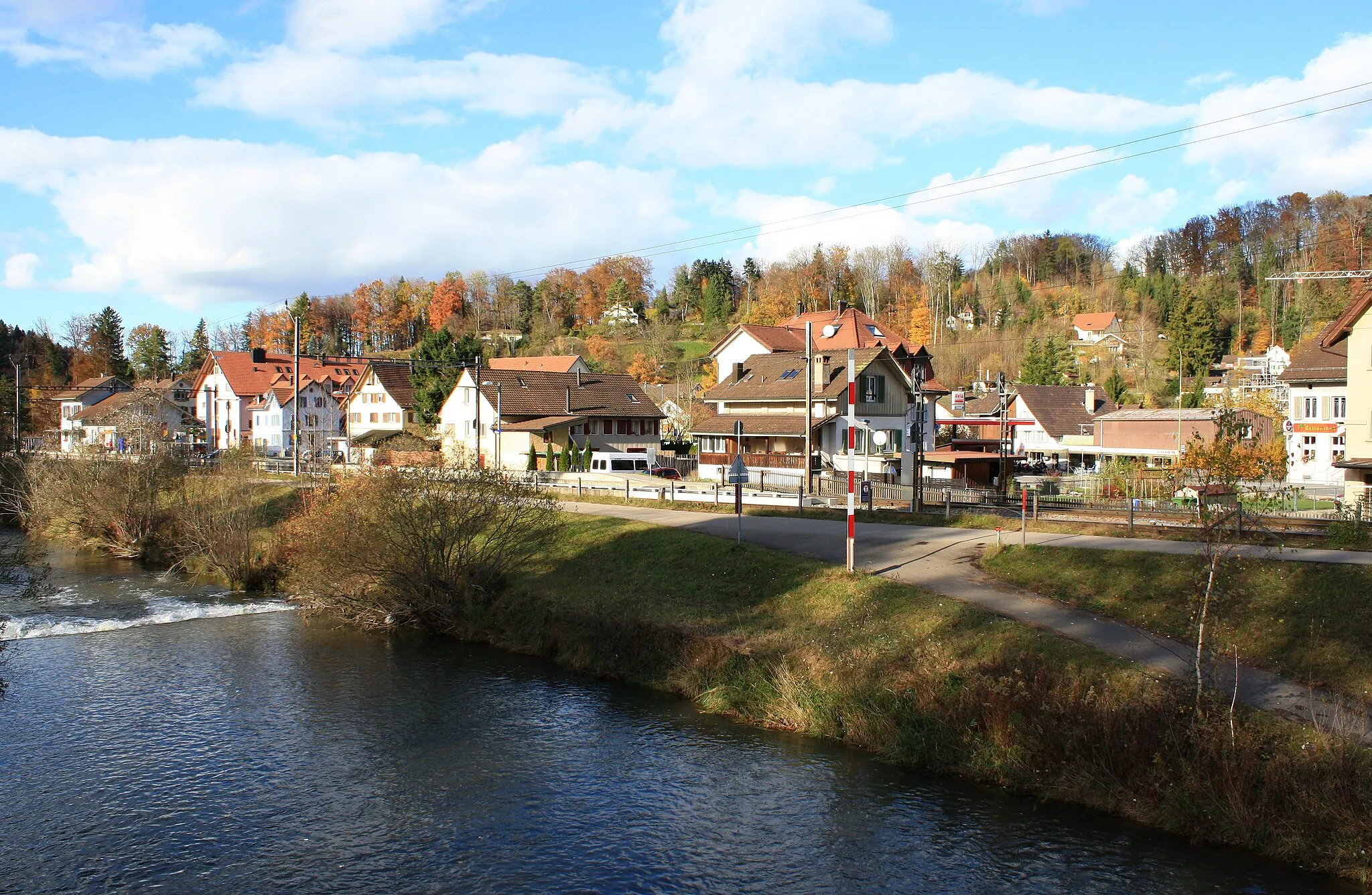 Photo showing: Töss river in Rikon in the Töss Valley (Tösstal) in Switzerland