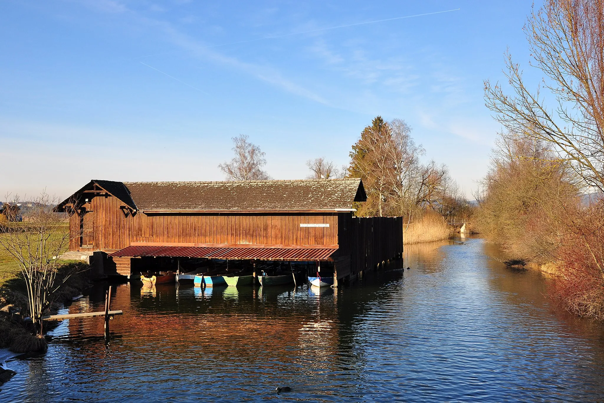 Photo showing: Former Badi Robenhausen at Ustermer Aa respectively Robenhuserriet in Wetzikon (Switzerland)