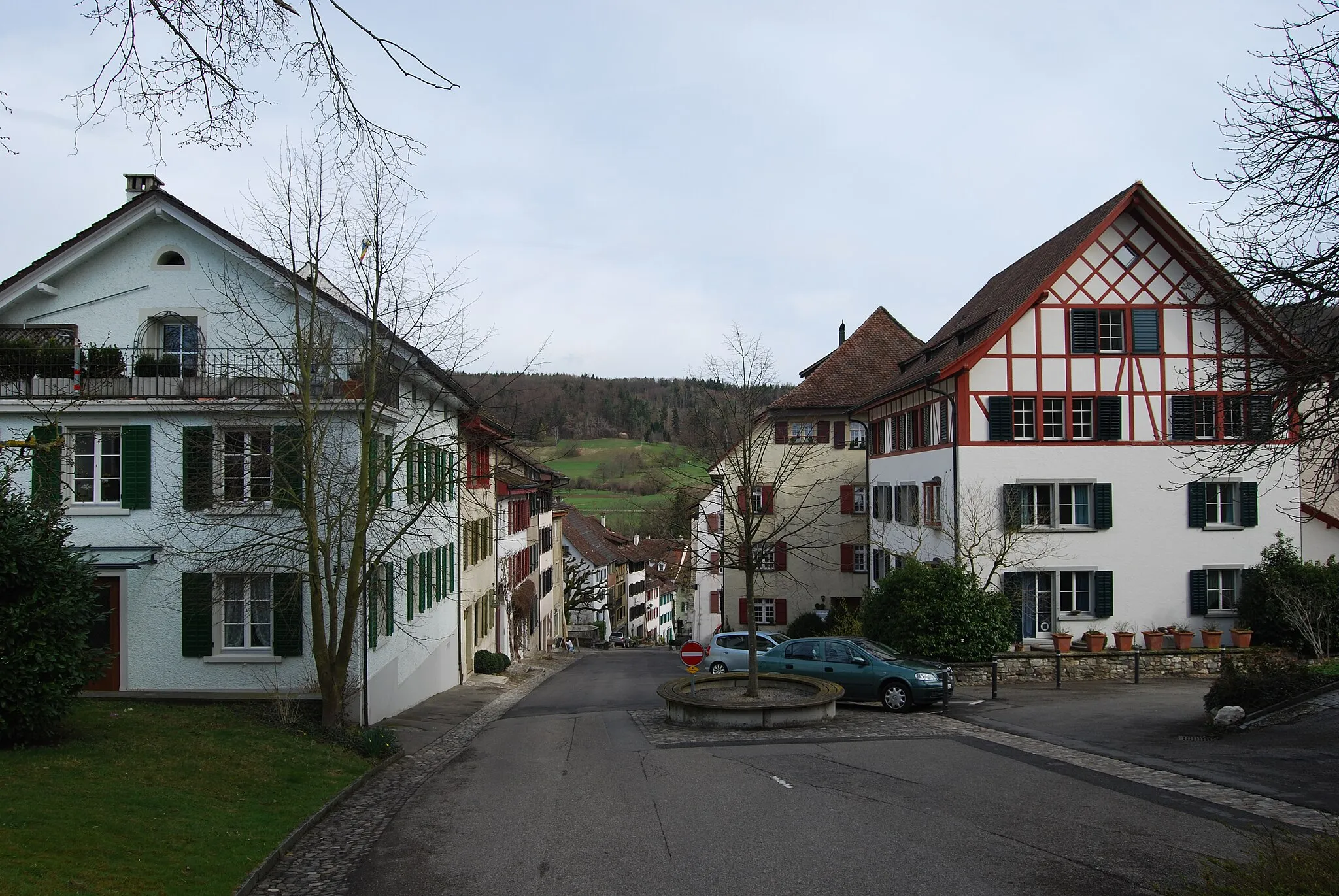 Photo showing: Old city center of Kaiserstuhl, canton of Aargau, Switzerland