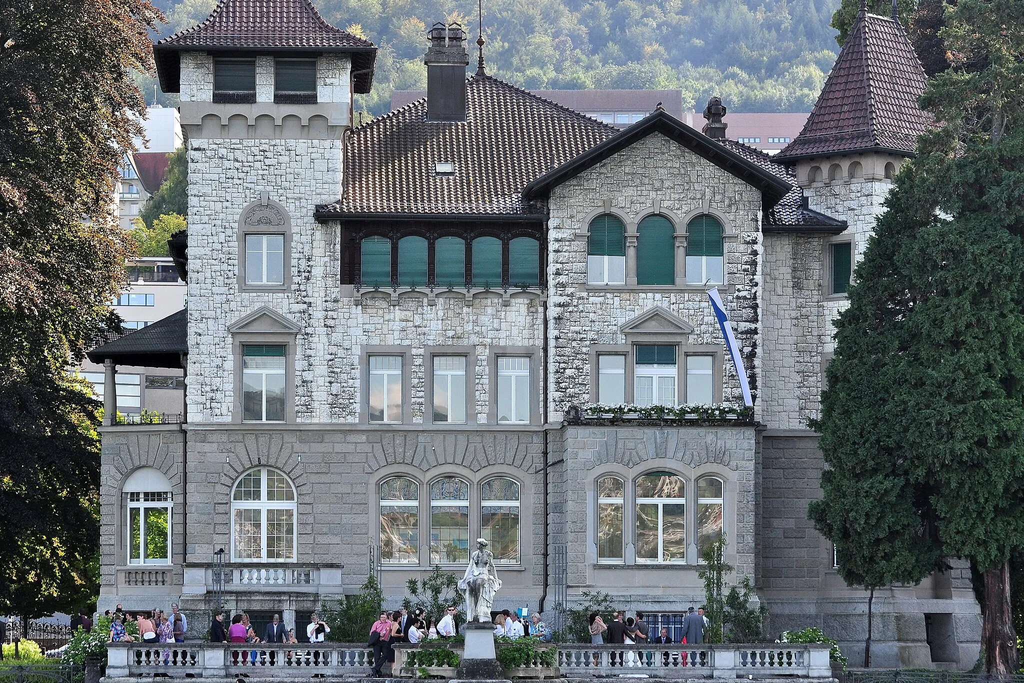 Photo showing: Seepavillon Herner in Horgen (Switzerland) as seen from ZSG paddle steamship Stadt Rapperswil on Zürichsee