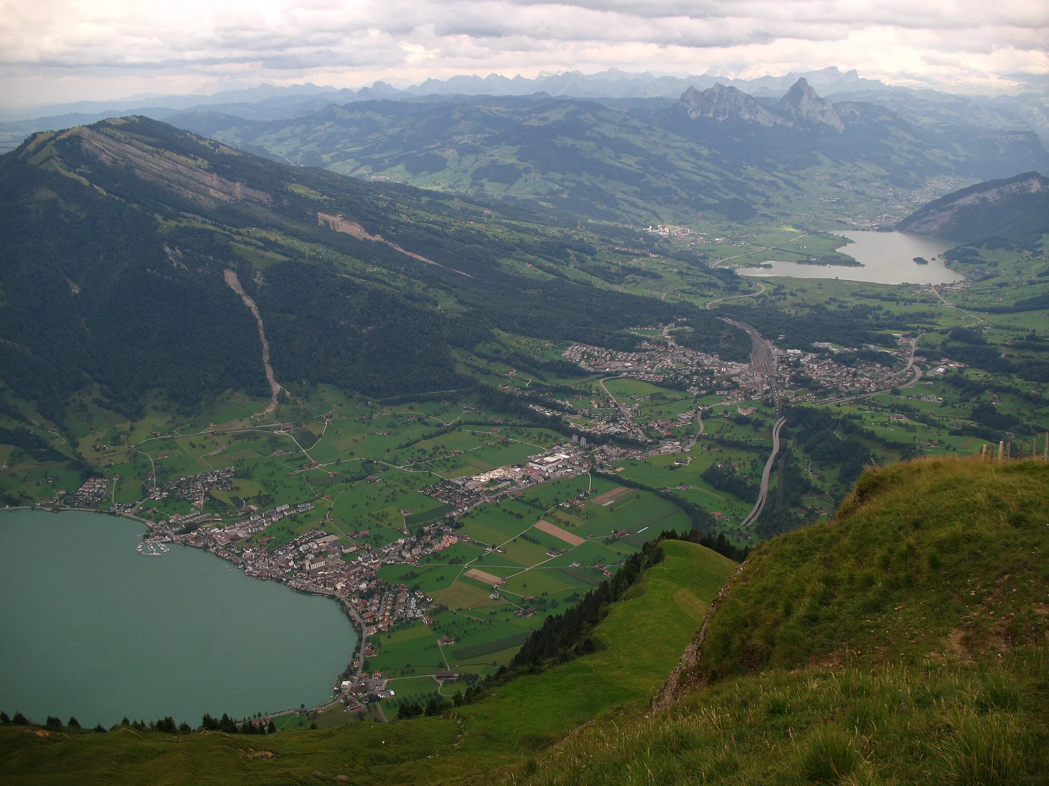 Photo showing: Arth-Goldau viewed from the summit of Rigi, Switzerland