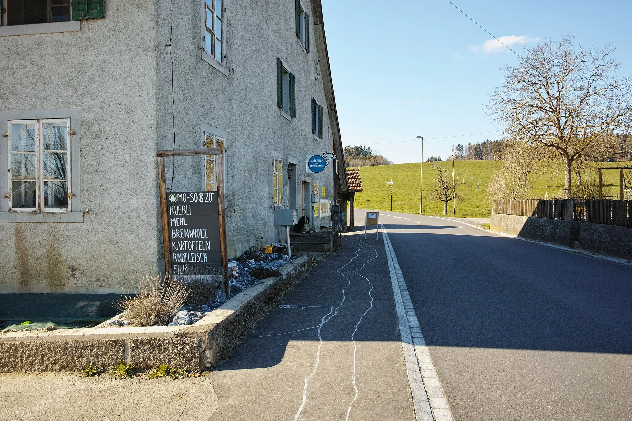Photo showing: Agasul, hamlet in the municipality of Illnau-Effretikon, canton of Zürich, Switzerland. Farm shop.