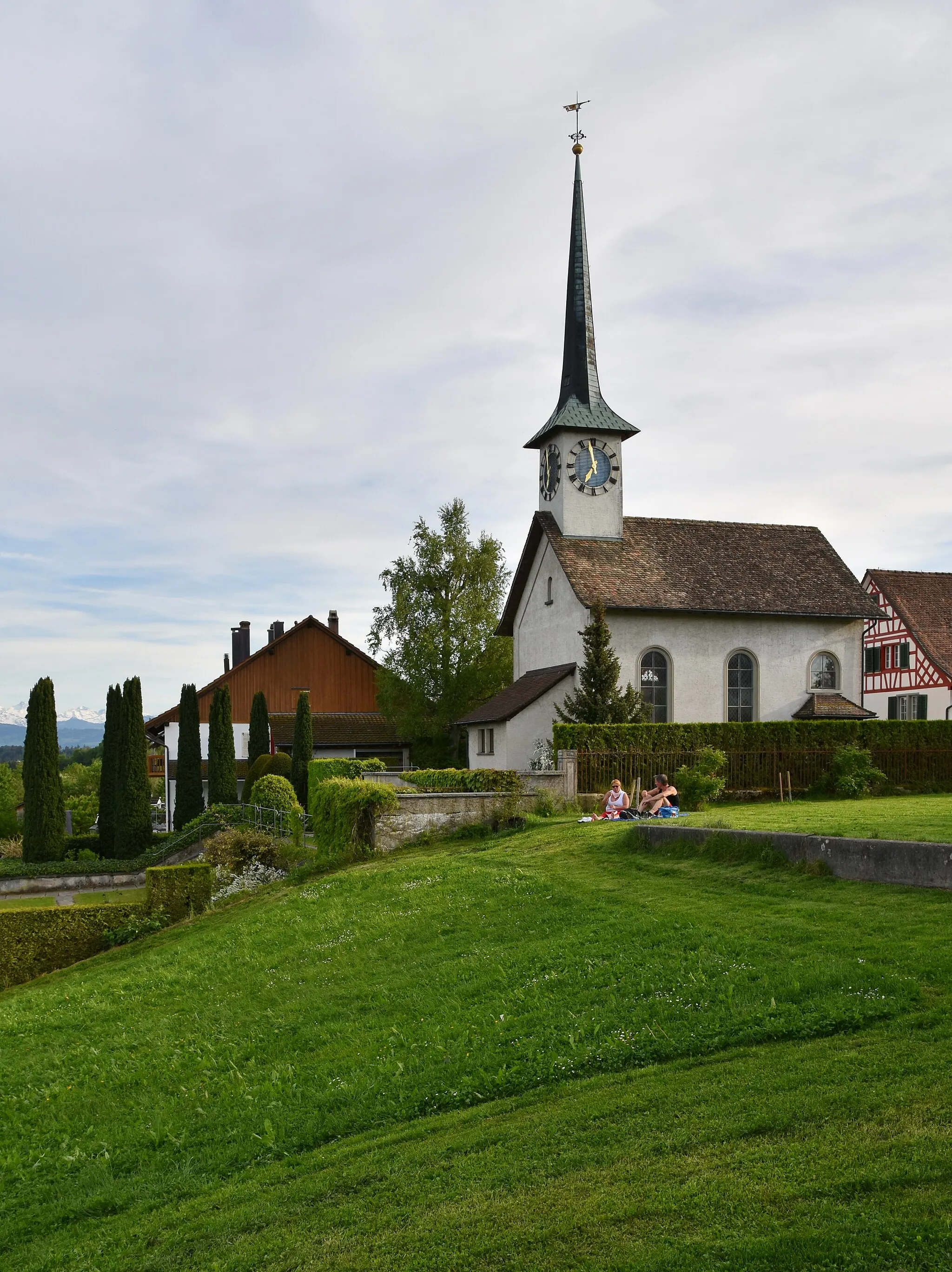 Photo showing: Reformierte Kirche Seegräben as seen from Jucker Farm in Seegräben (Switzerland)