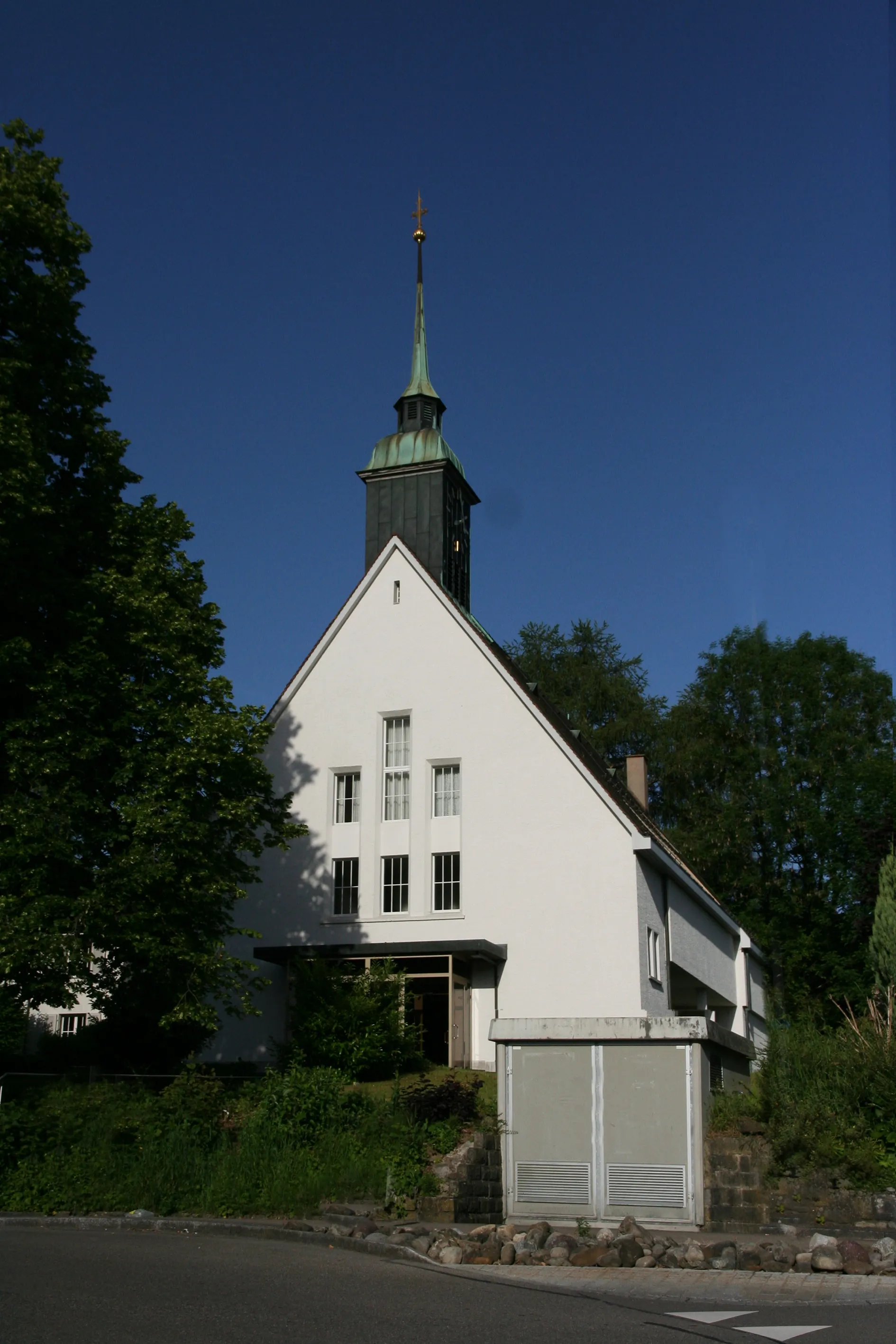 Photo showing: Römisch-katholische Kirche St. Josef Lindau-Grafstal, Anblick von Osten