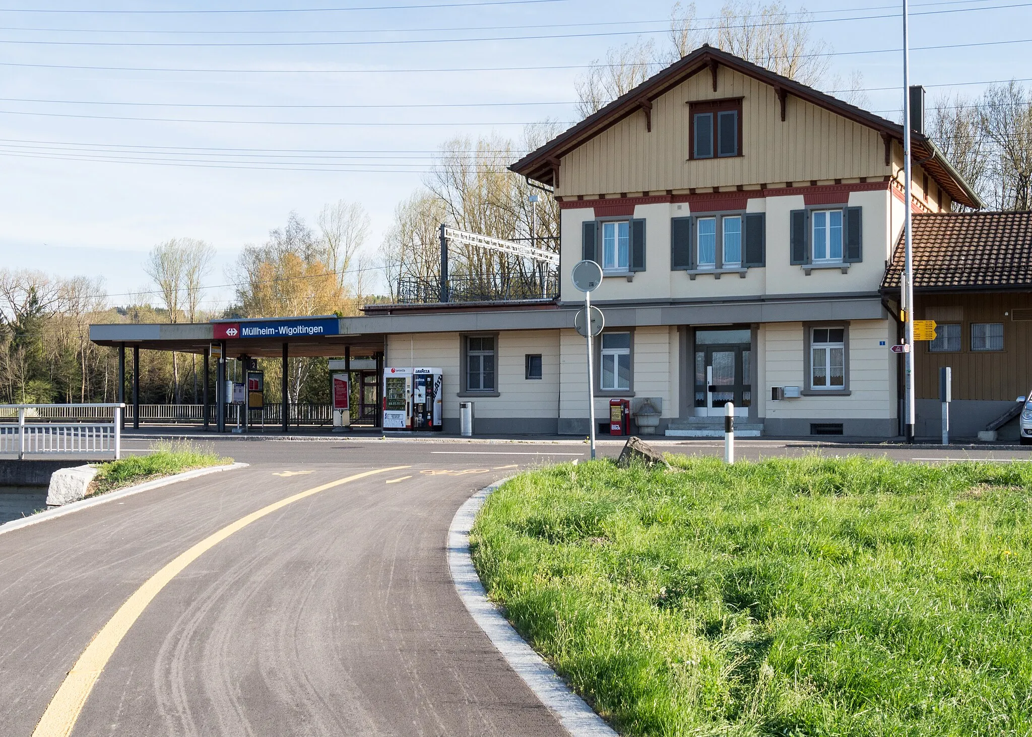 Photo showing: Bahnhof Müllheim-Wigoltingen an der Strecke Romanshorn-Winterthur