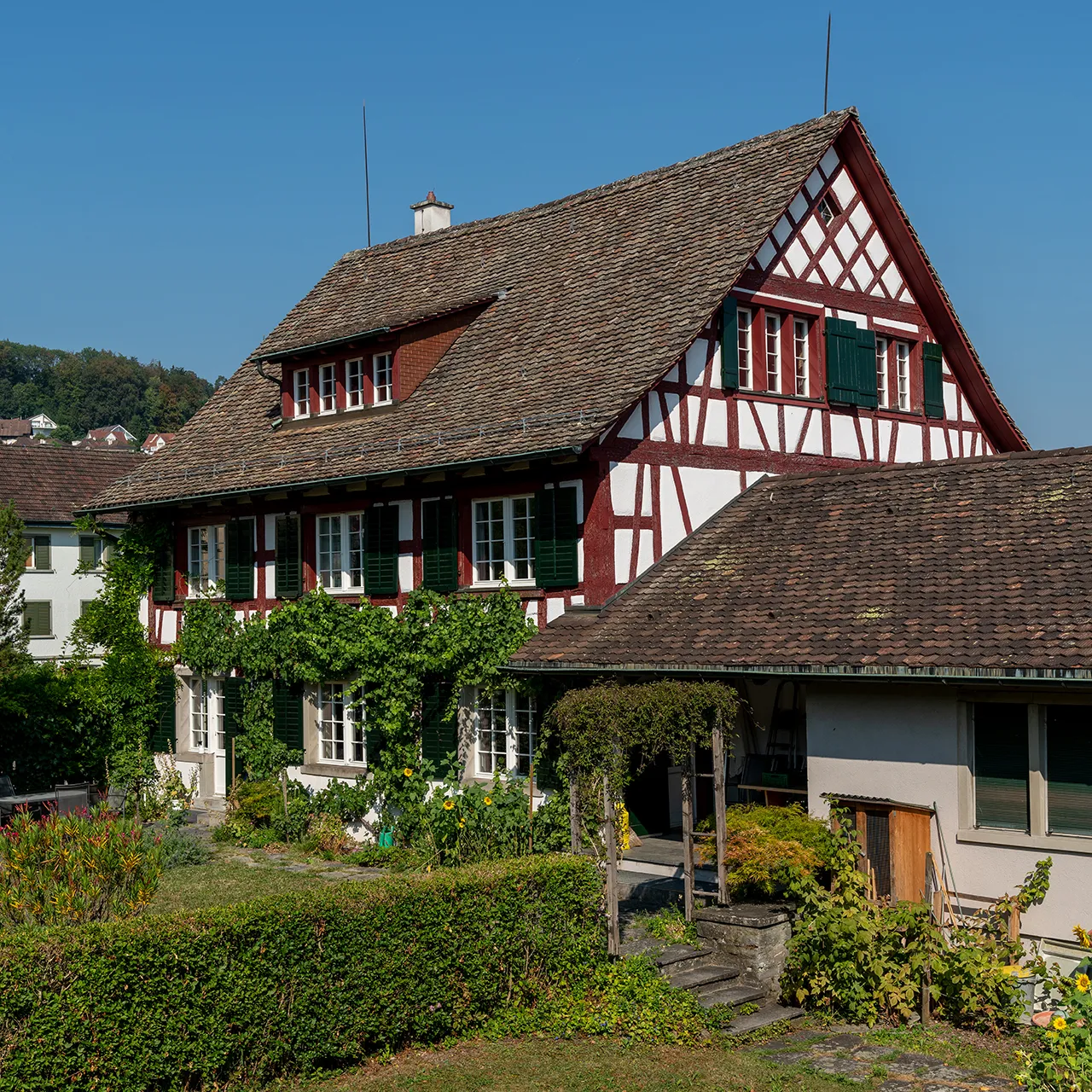 Photo showing: Reformiertes Pfarrhaus in Oberrieden (ZH)