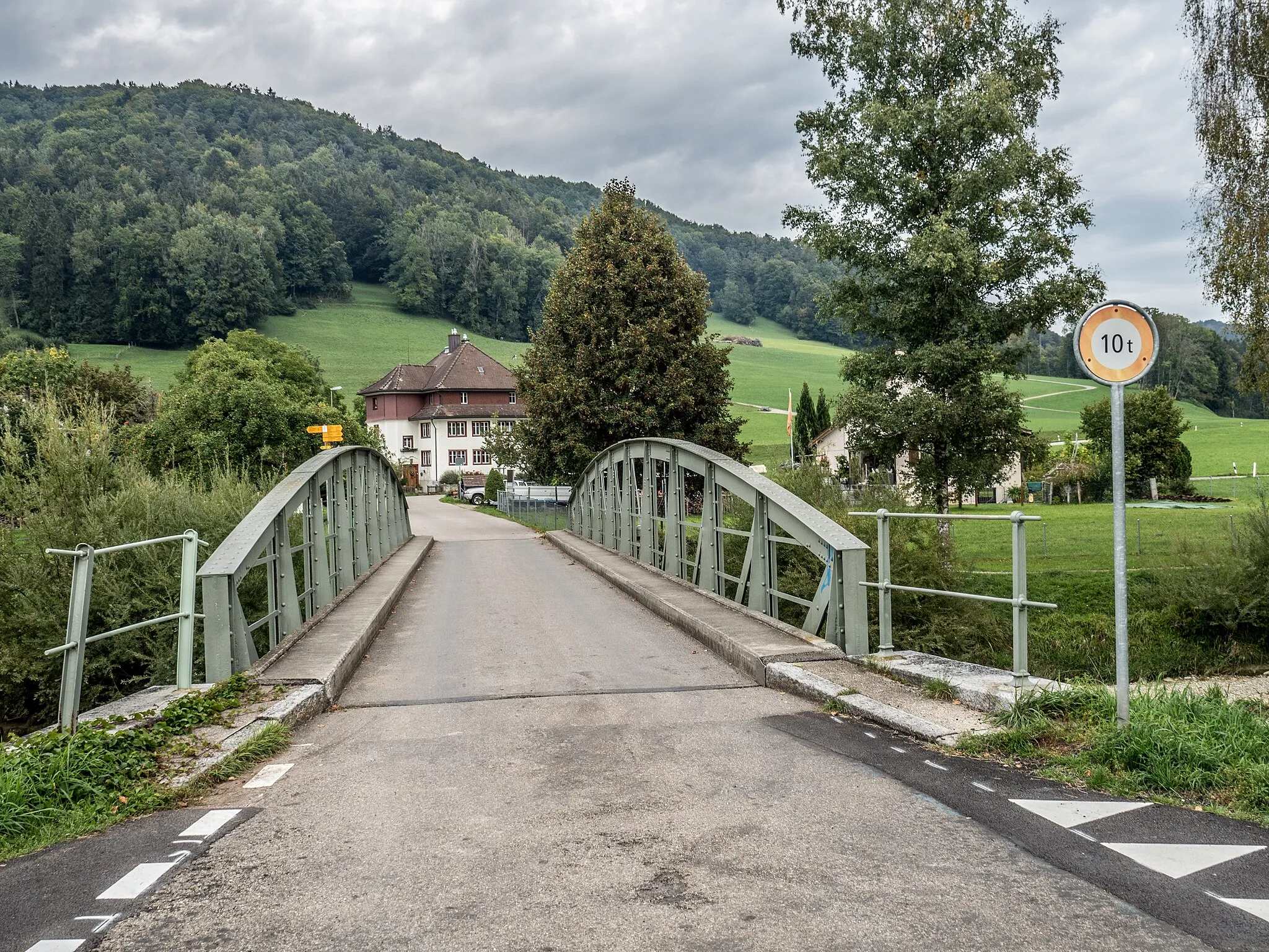 Photo showing: Tablat Road Bridge over the Töss River, Turbenthal – Wila, Canton of Zurich, Switzerland