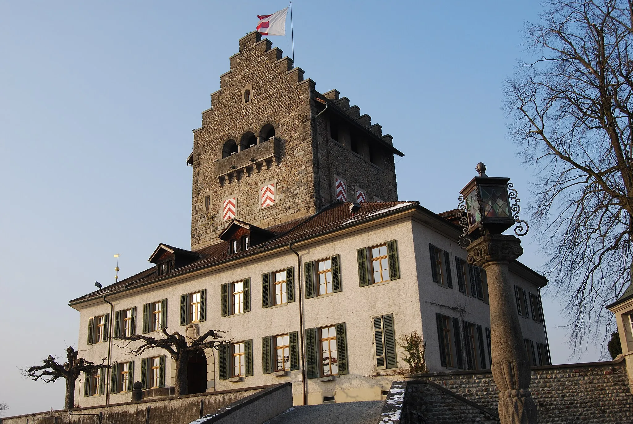 Photo showing: Castle Uster in winter, city of Uster, canton of Zürich, Switzerland