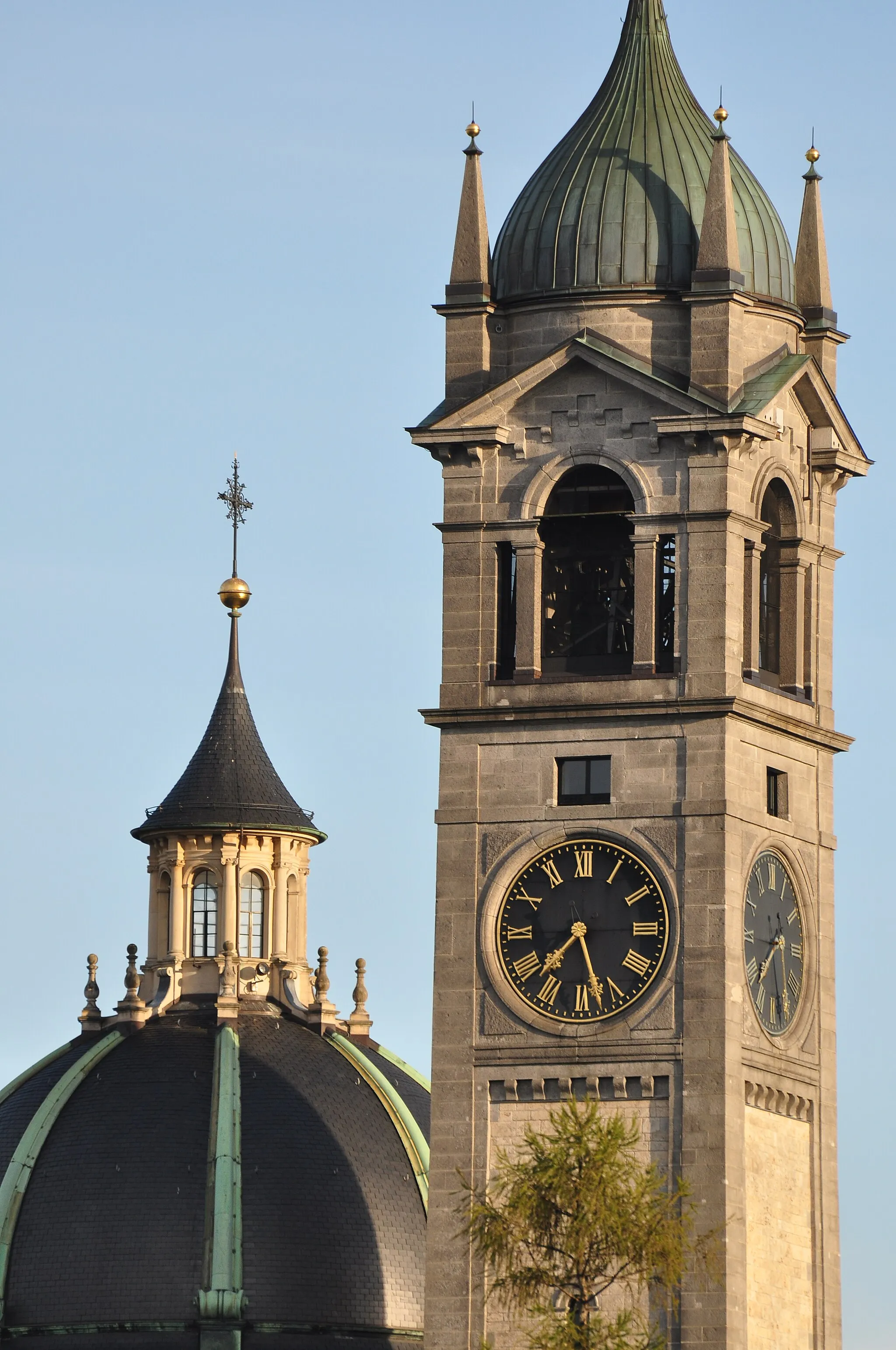 Photo showing: Kirche Enge in Zürich-Enge (Switzerland) as seen from Kantonsschule Enge-Freudenberg