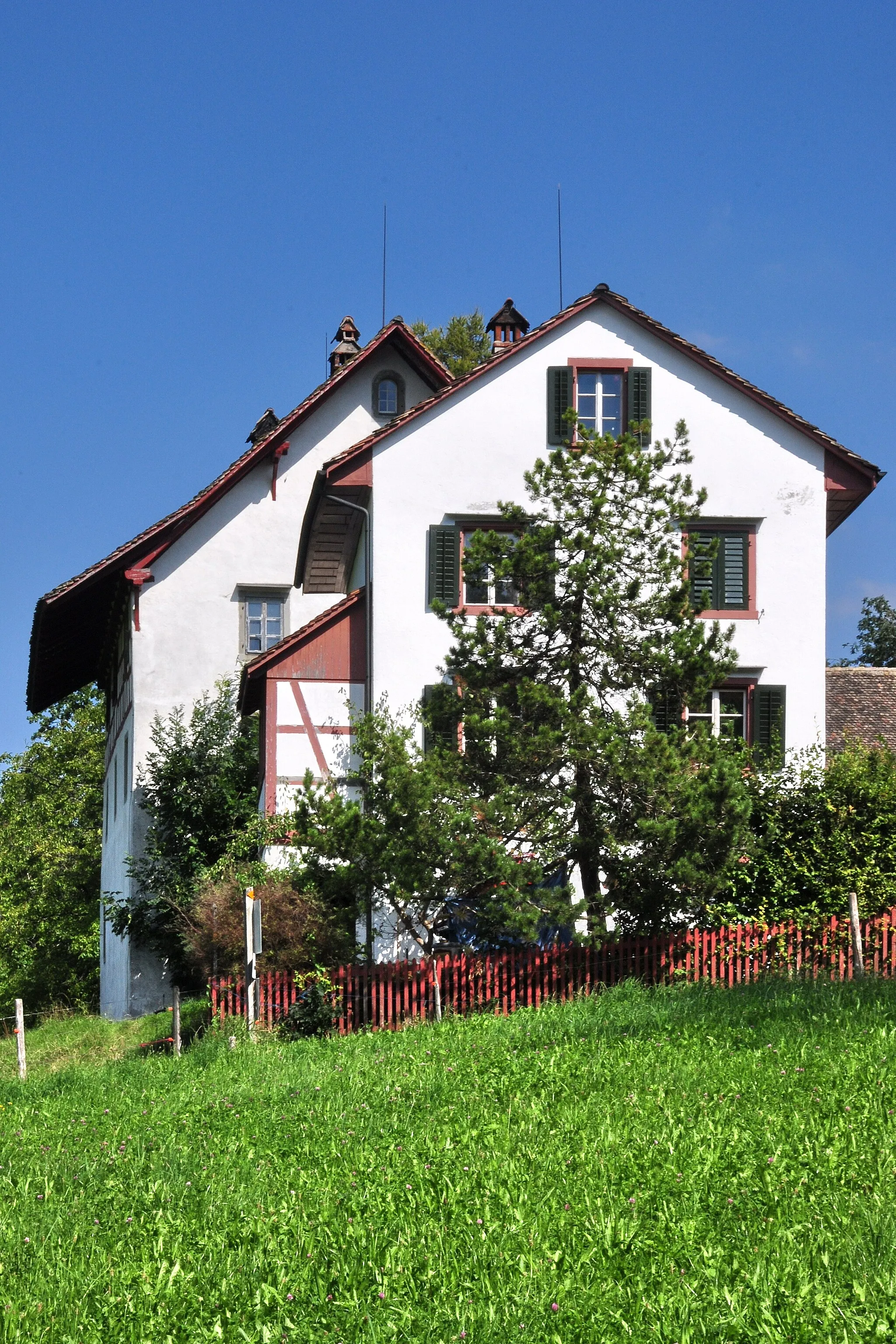 Photo showing: Menzihaus, Lützelsee 3 in Hombrechtikon (Switzerland)