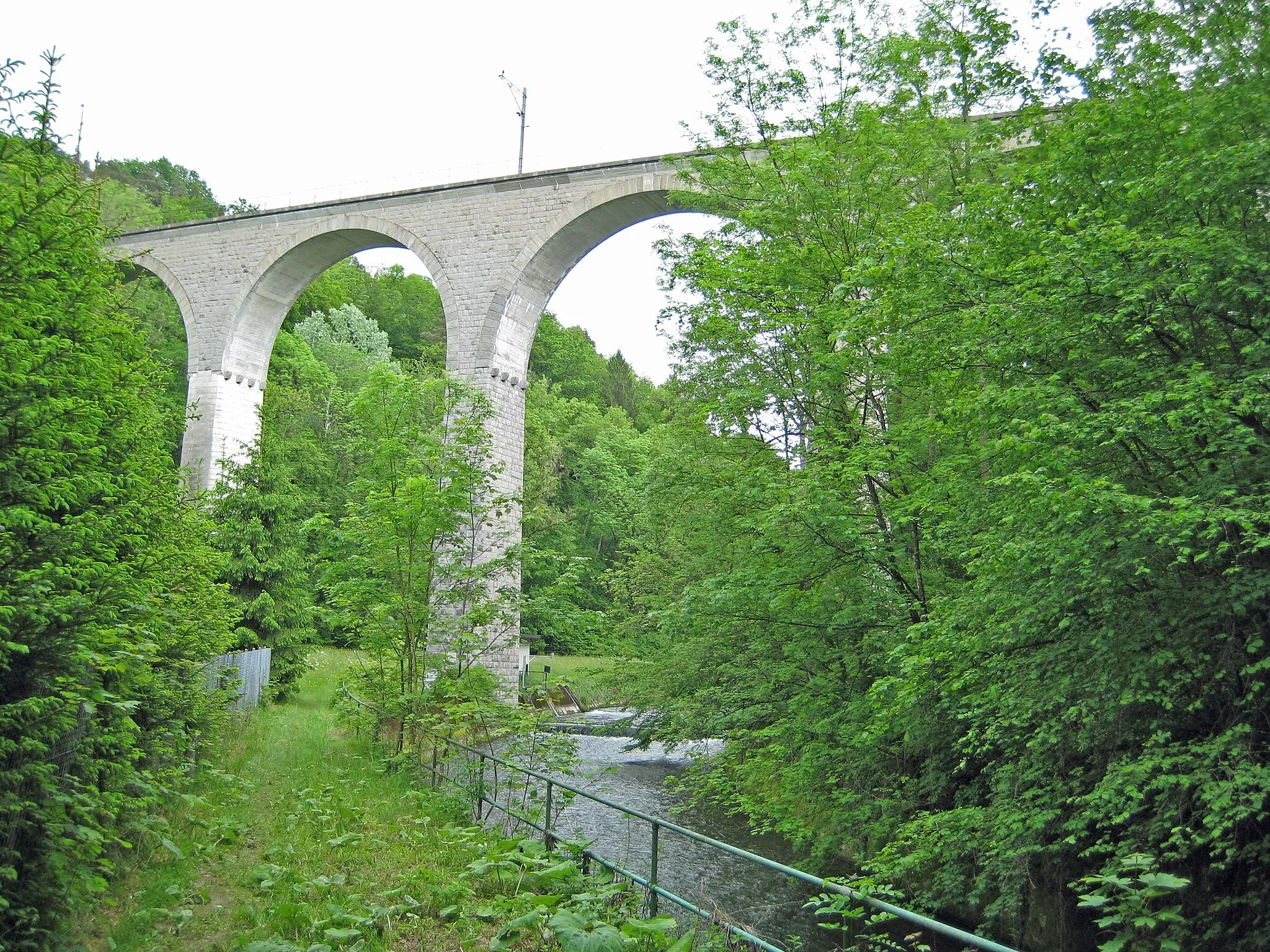 Photo showing: Glattbrücke an der Bahnstrecke Winterthur-Koblenz bei Rheinsfelden