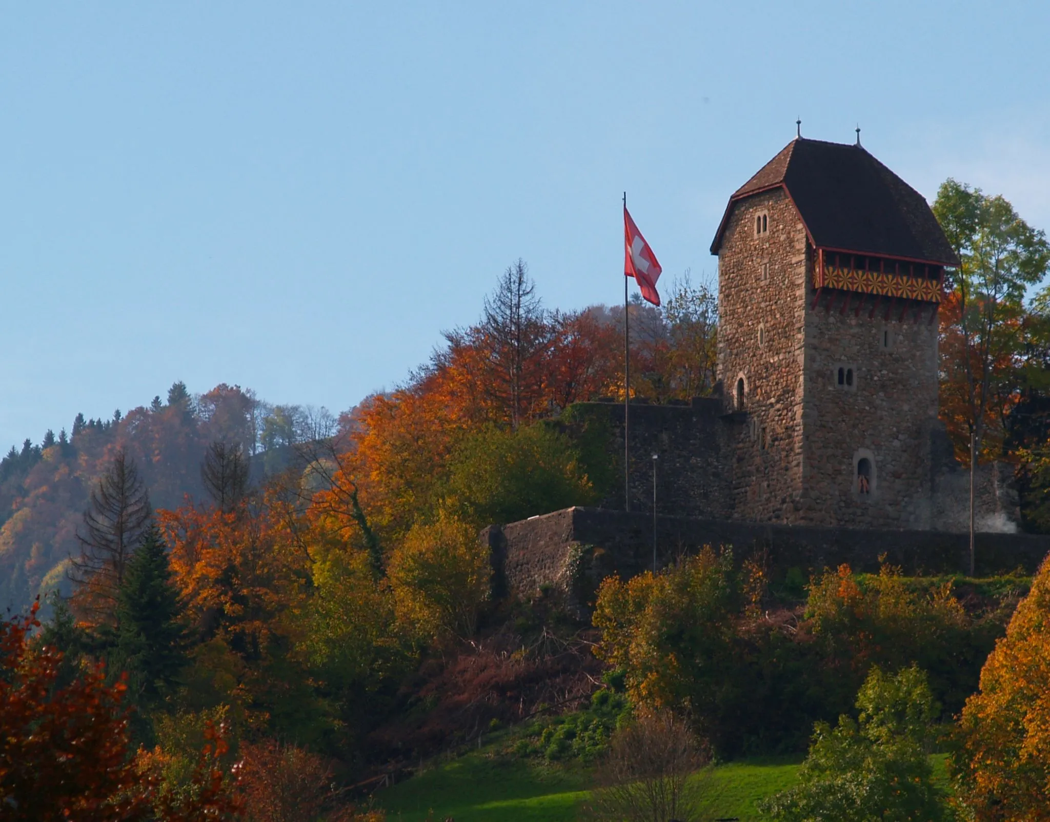 Photo showing: Burgruine Iberg (Yburg) in Wattwil (Schweiz)