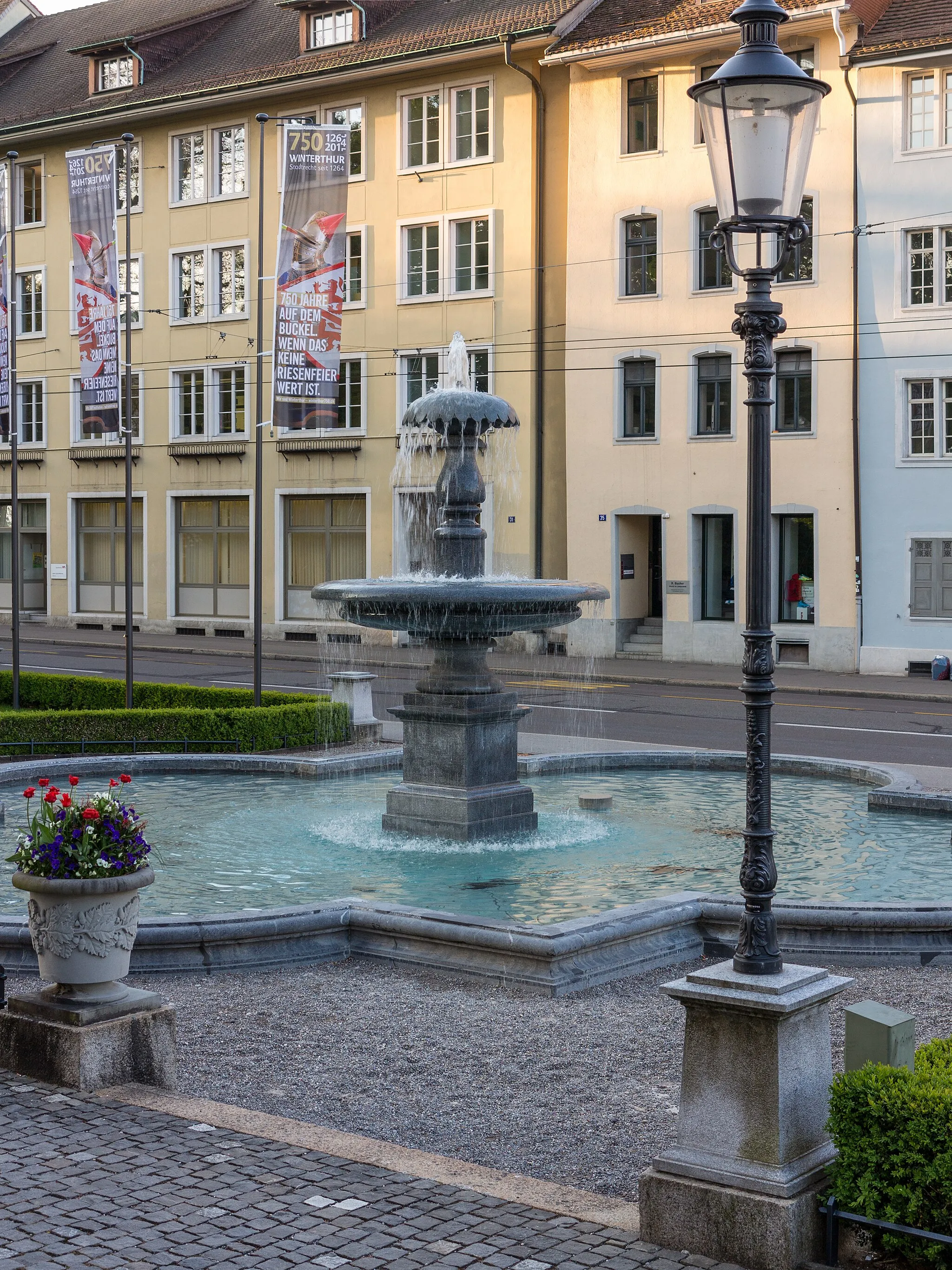 Photo showing: 750 Jahre Winterthur: Stadthausbrunnen an der Stadthausstrasse.