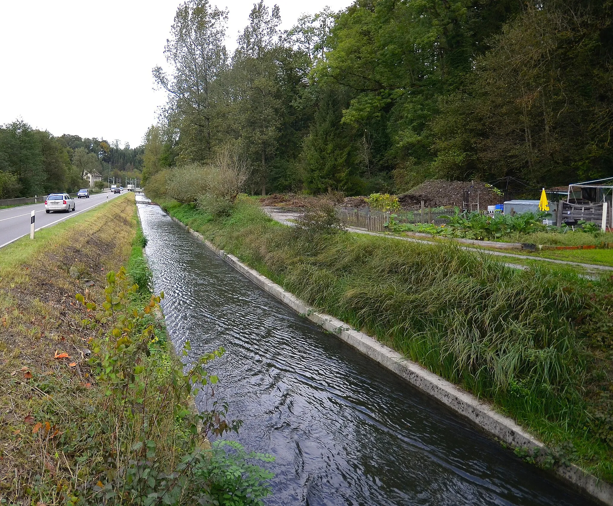 Photo showing: Spinnerei Floos, Unterwasserkanal, ID 121WR-HINWIL00164-5