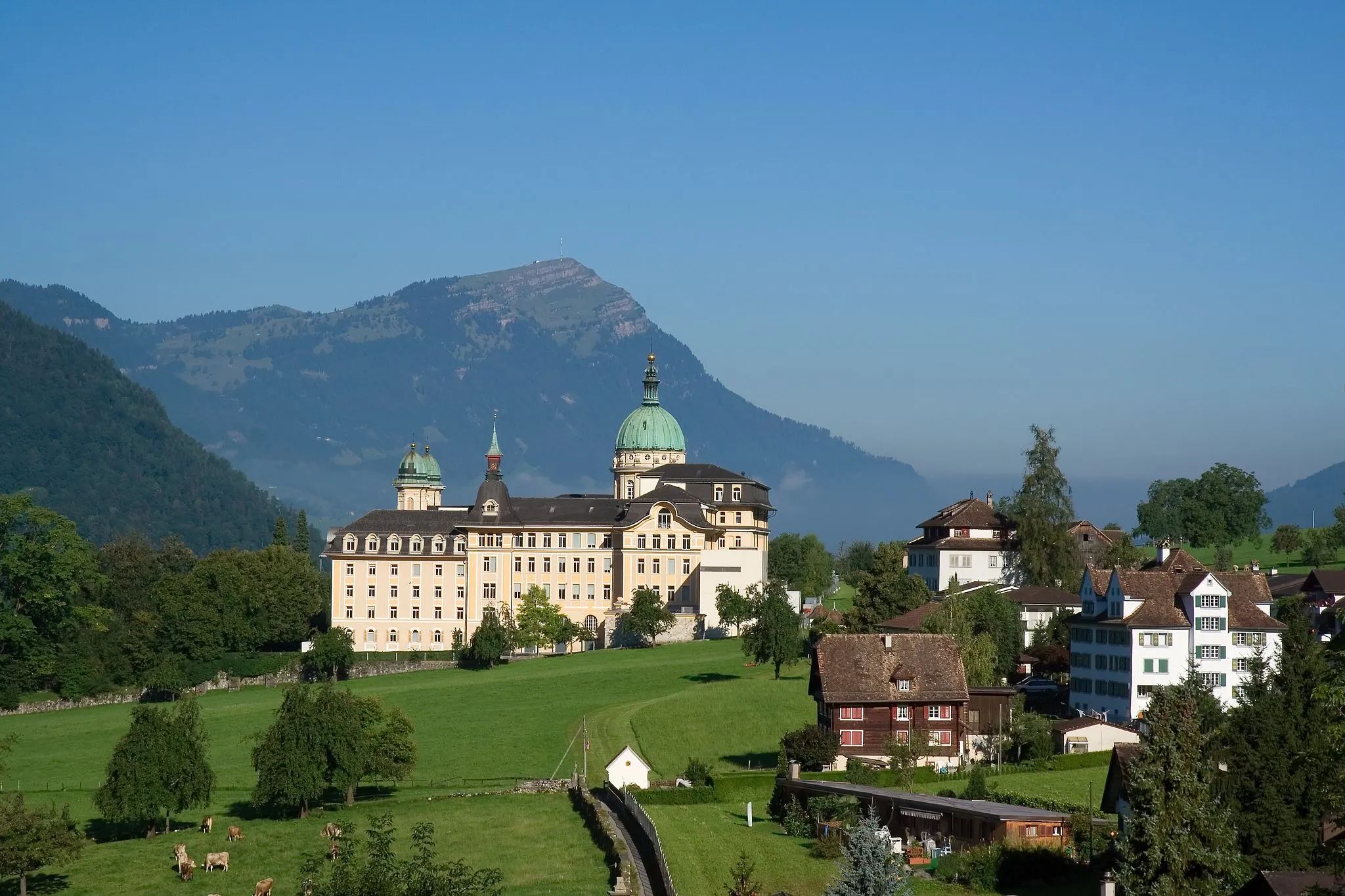 Photo showing: Die Kantonsschule Kollegium in Schwyz