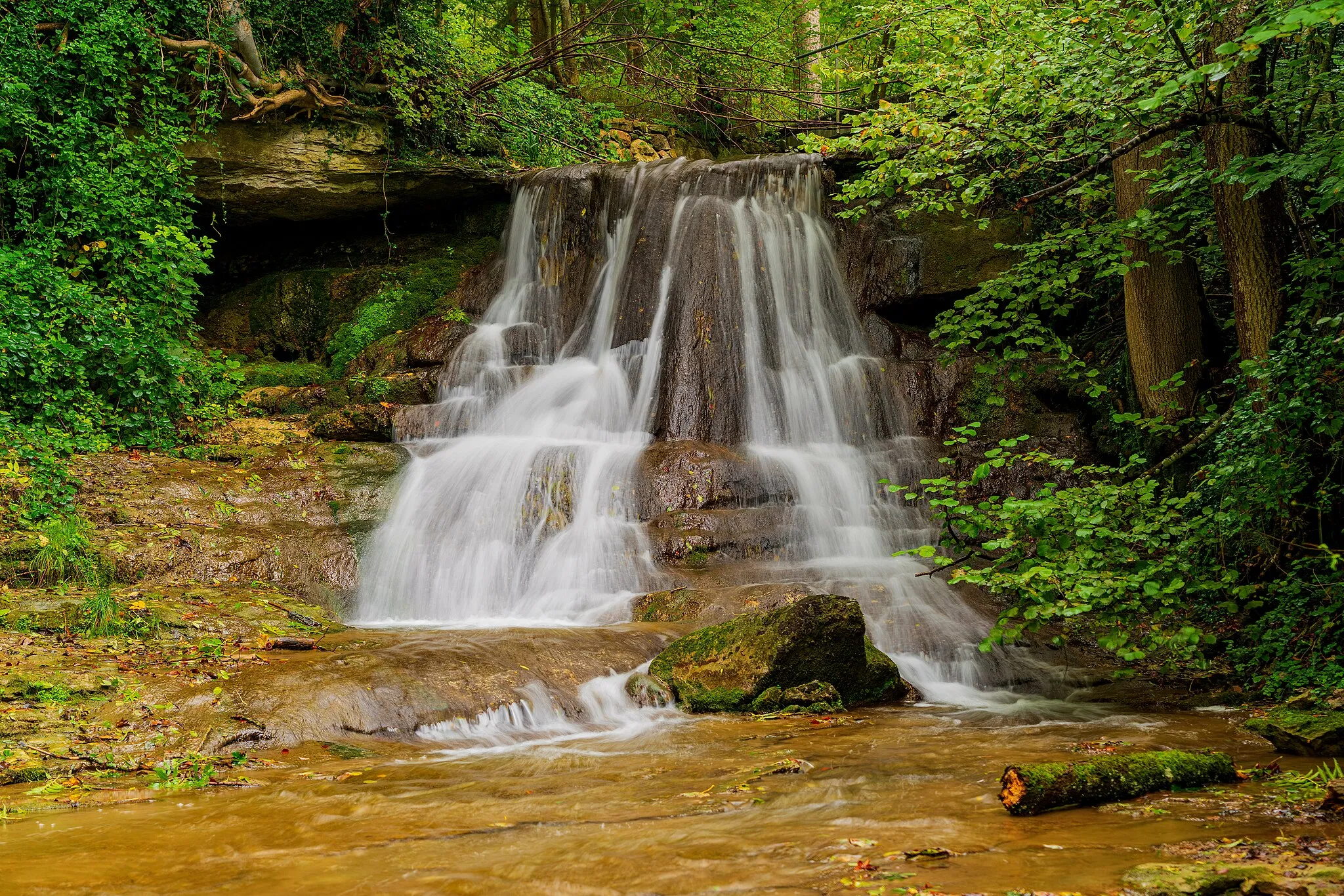 Photo showing: Dorfbach bei Erlenbach - Wasserfall II