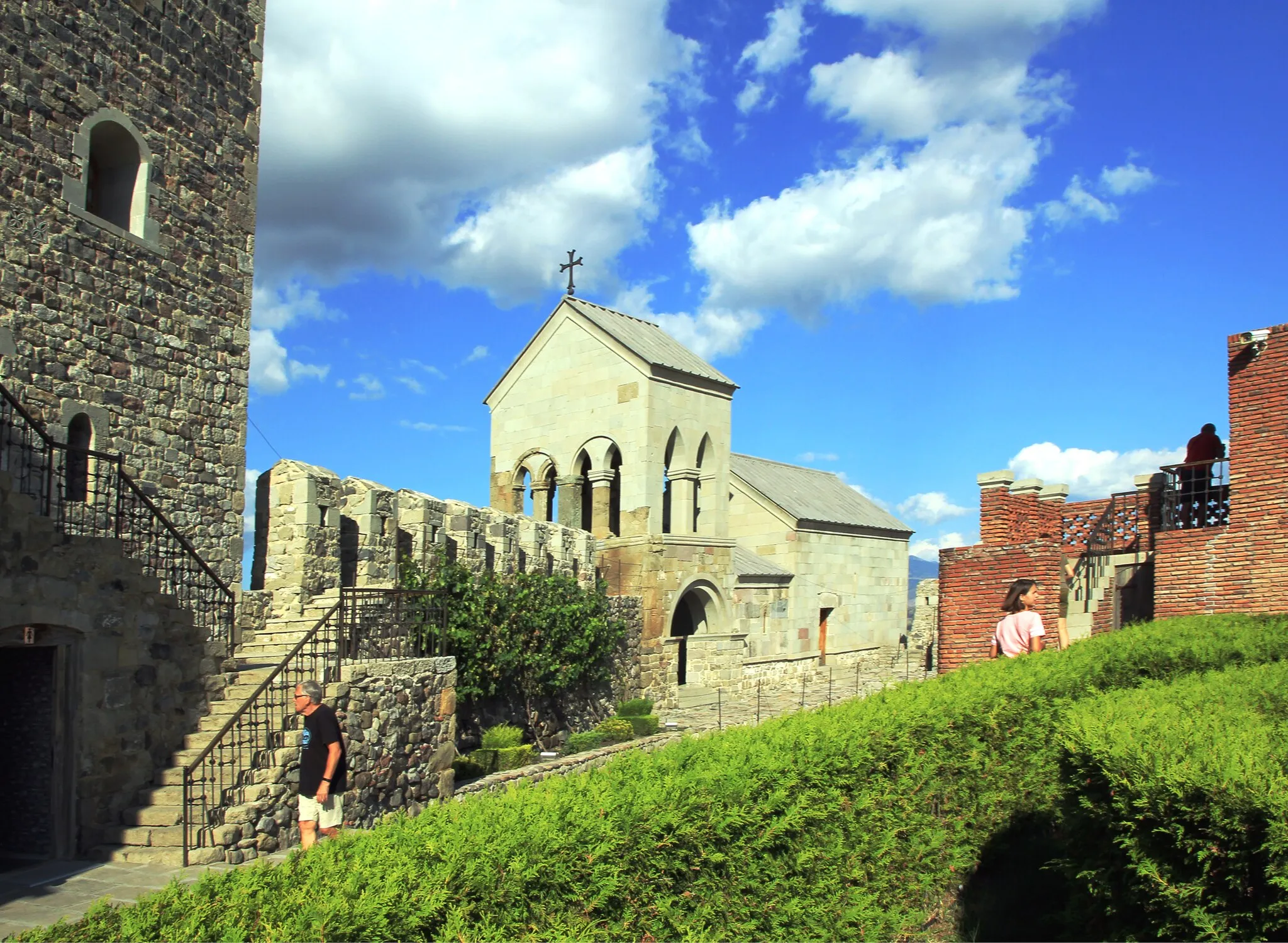 Photo showing: The Saint George Church inside of the fortress Rabati Castle in central Georgia