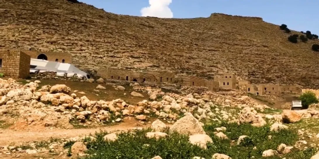 Photo showing: Yazidi village Geliye Sora in Turkey