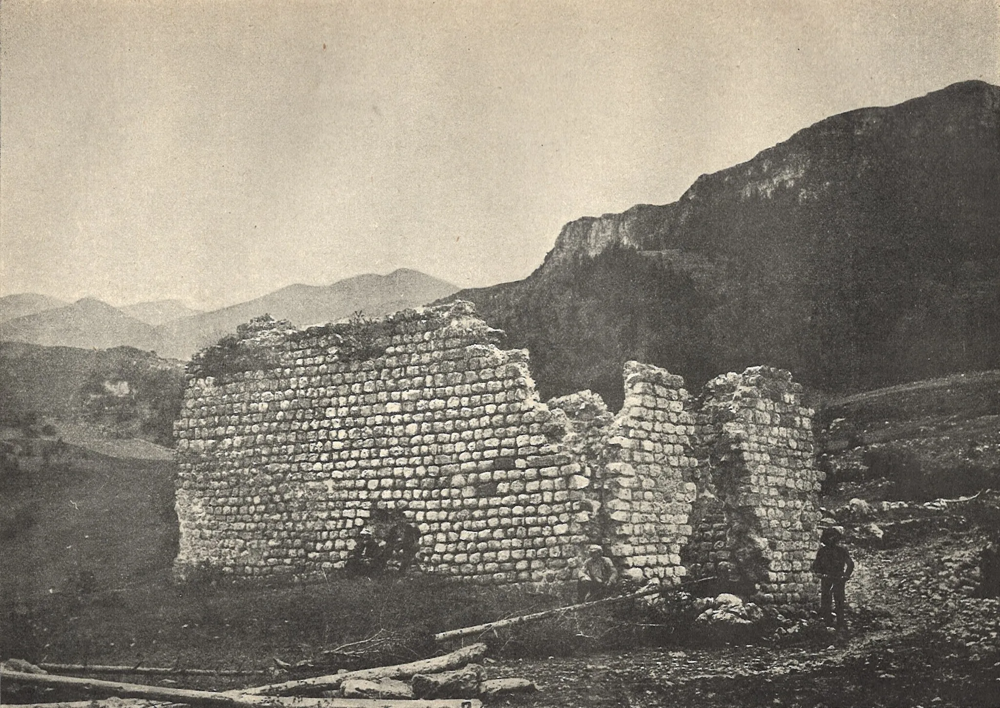 Photo showing: Samtskari church in ruins. NW view. From Nicholas Marr's dairy of his travels to Shavsheti and Klarjeti (1911).