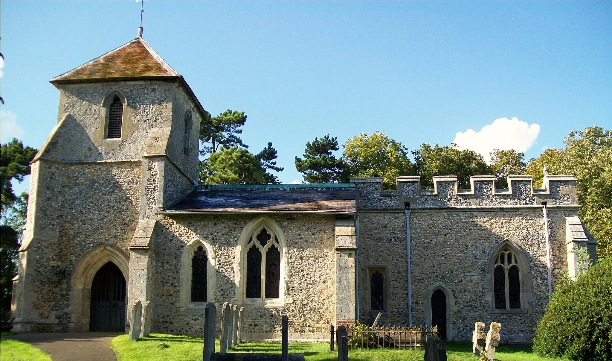 Photo showing: Church of St Mary the Virgin, Clothall, Hertfordshire, 16 September 2010. The church was built of flint and stone around 1350–70.
