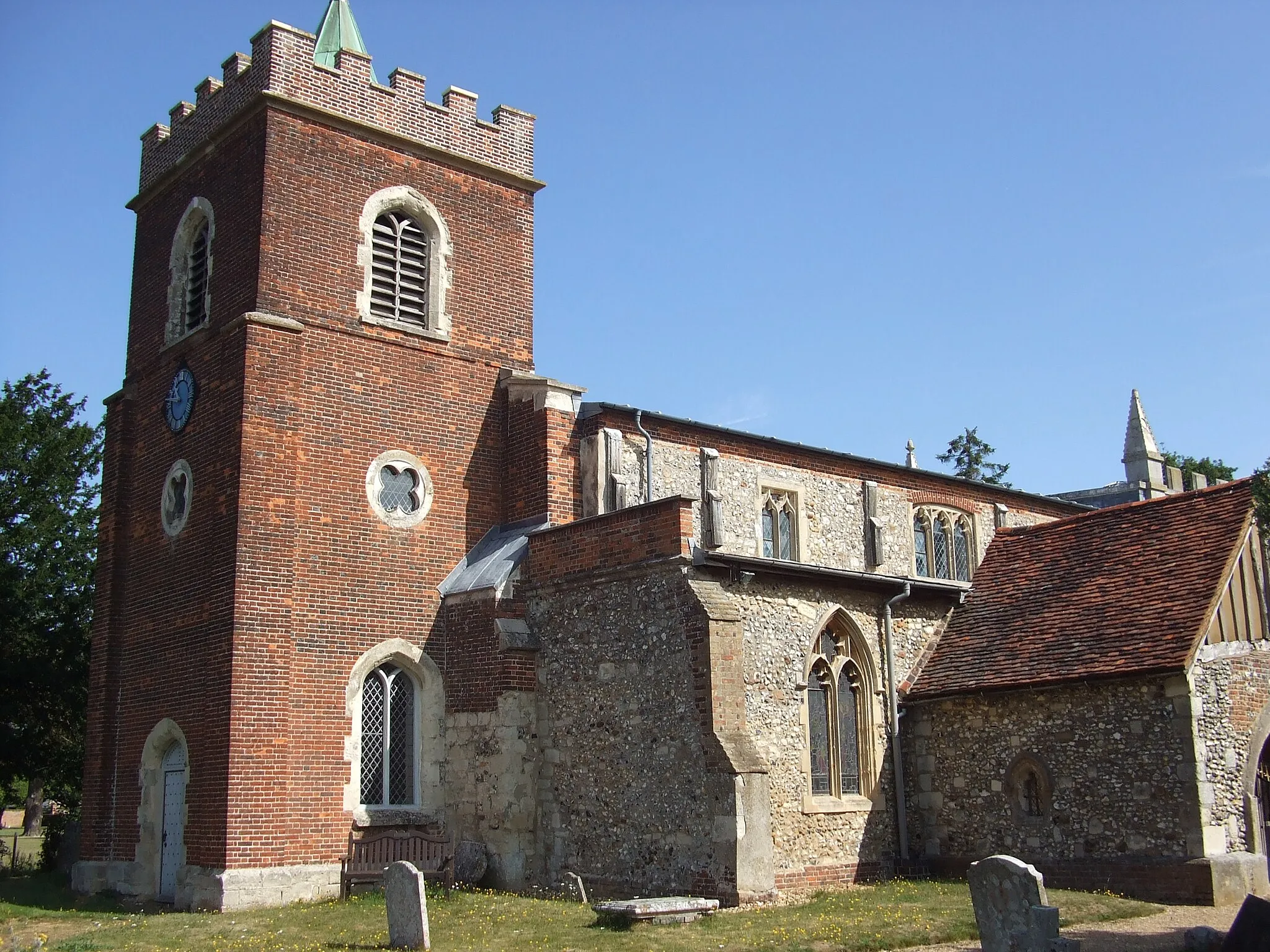 Photo showing: St Mary Magdalene parish church, Great Offley, Hertfordshire, seen from the south