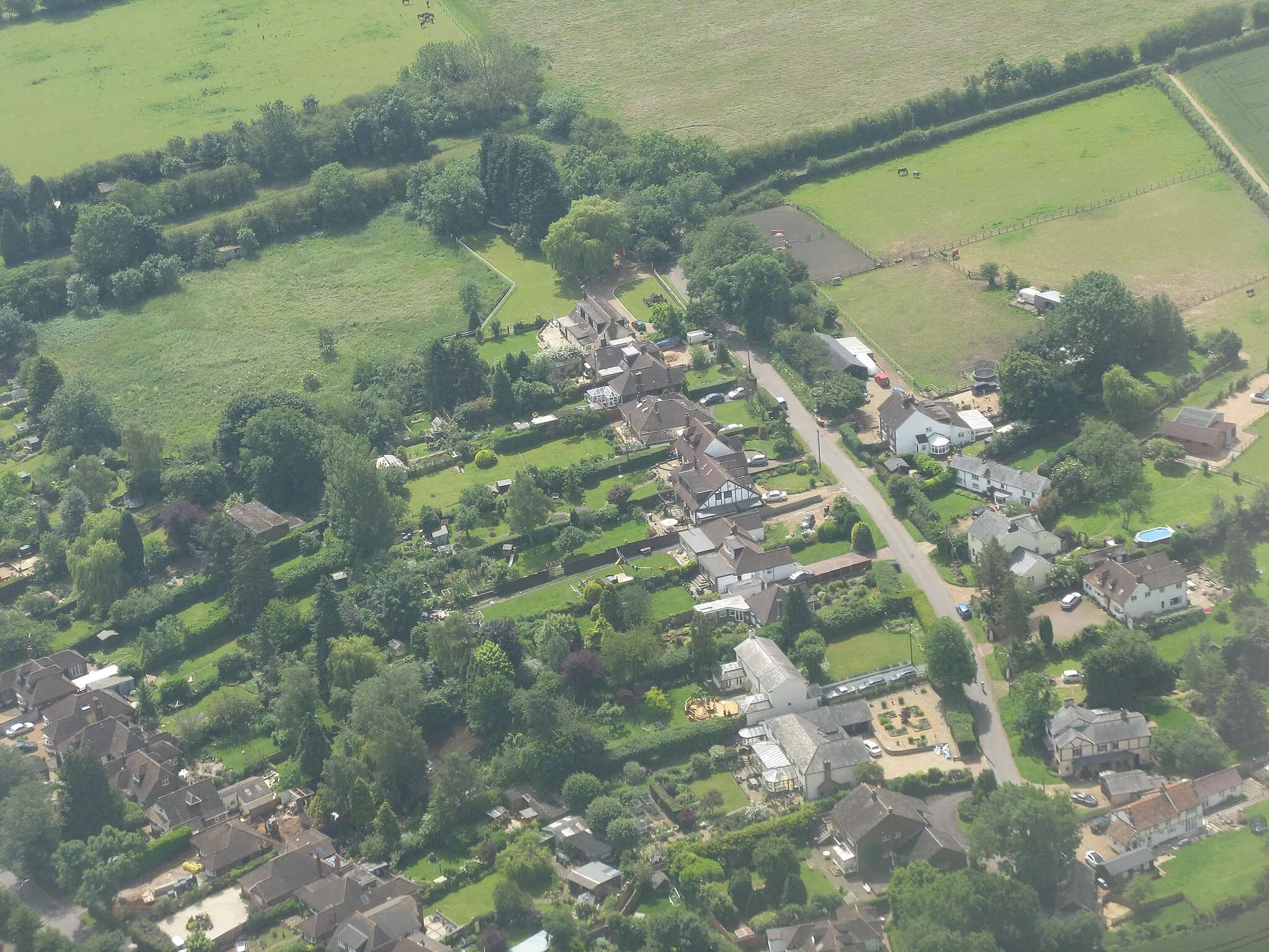 Photo showing: Aley Green, from above Caddington