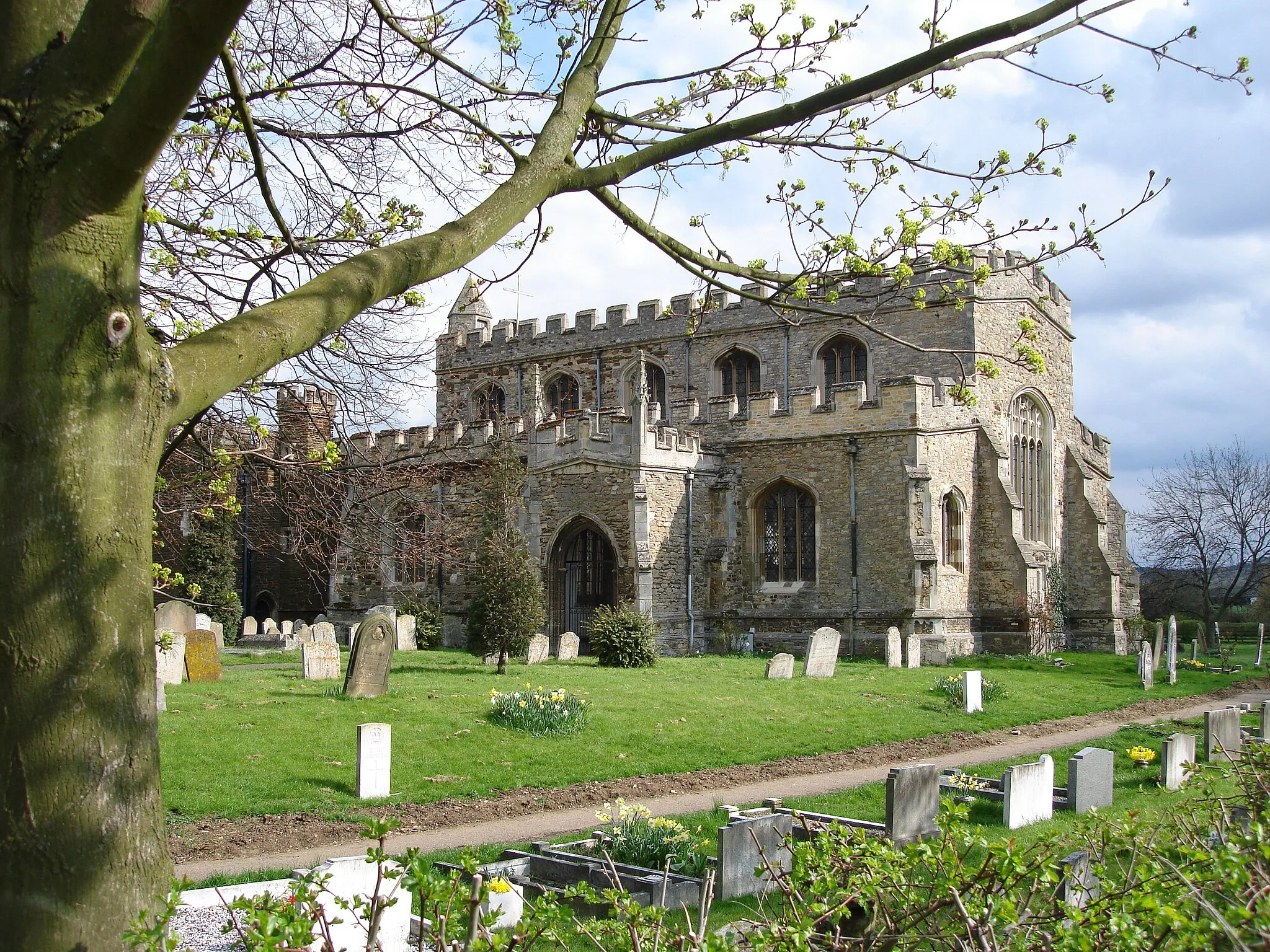 Photo showing: This is a picture of St Mary's church in Marston Moretaine taken easter 2006.  (GrahameR)
