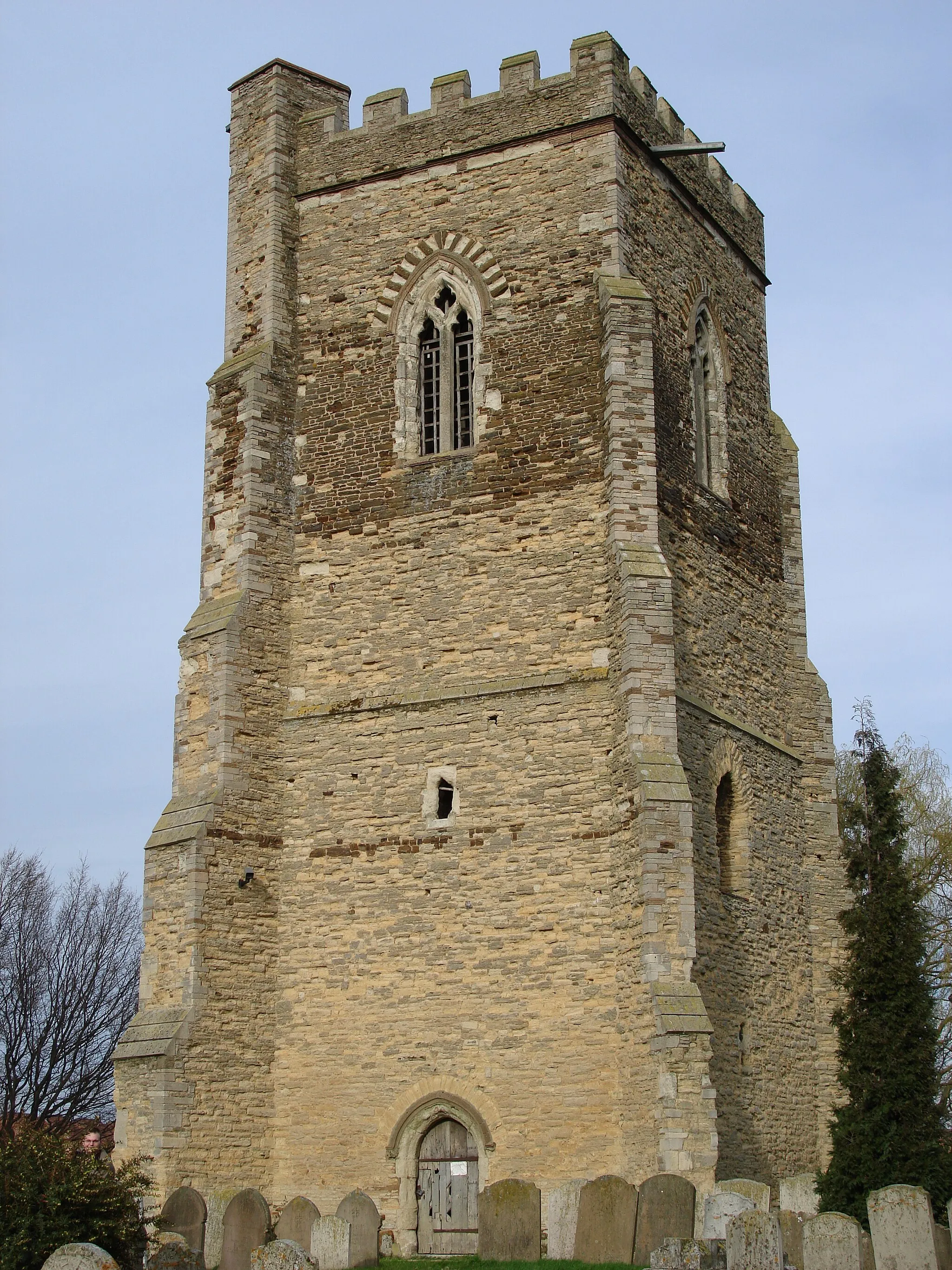 Photo showing: St Mary The Virgin Tower. Photo - GrahameR 2007