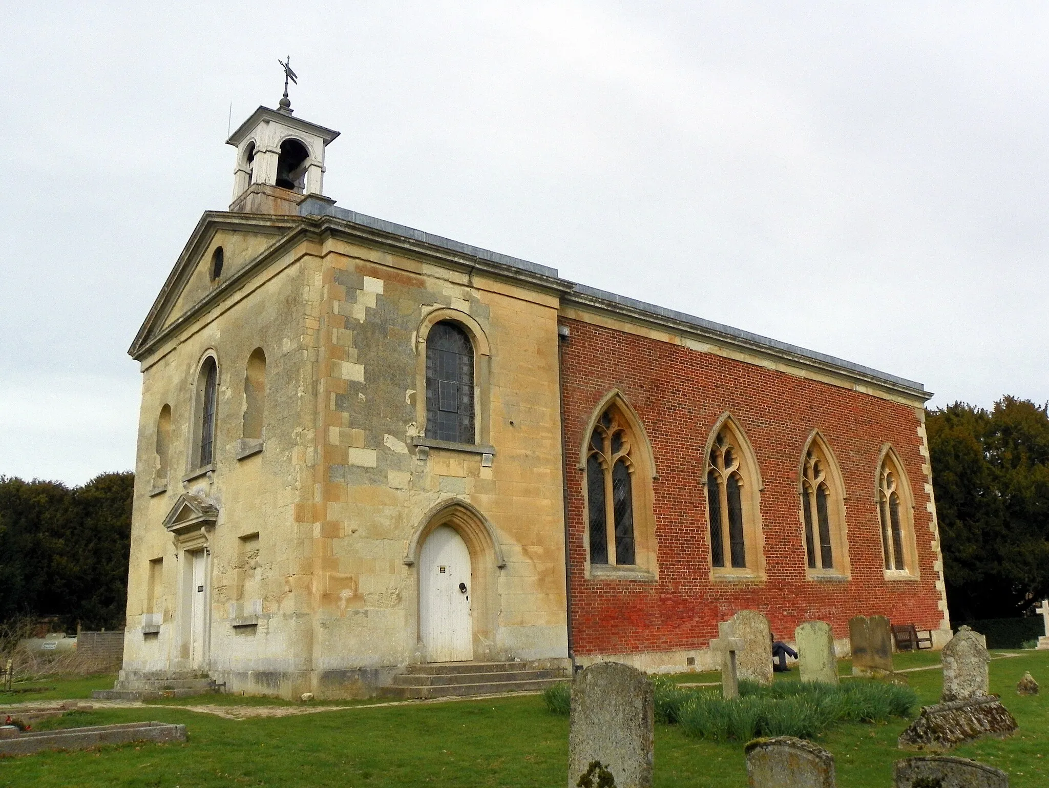 Photo showing: St Andrew's Church, Wimpole, Cambridgeshire. The church is independent from the National Trust, and is Grade II* listed. This was my first visit to the Wimpole Estate, on 19 March 2014.