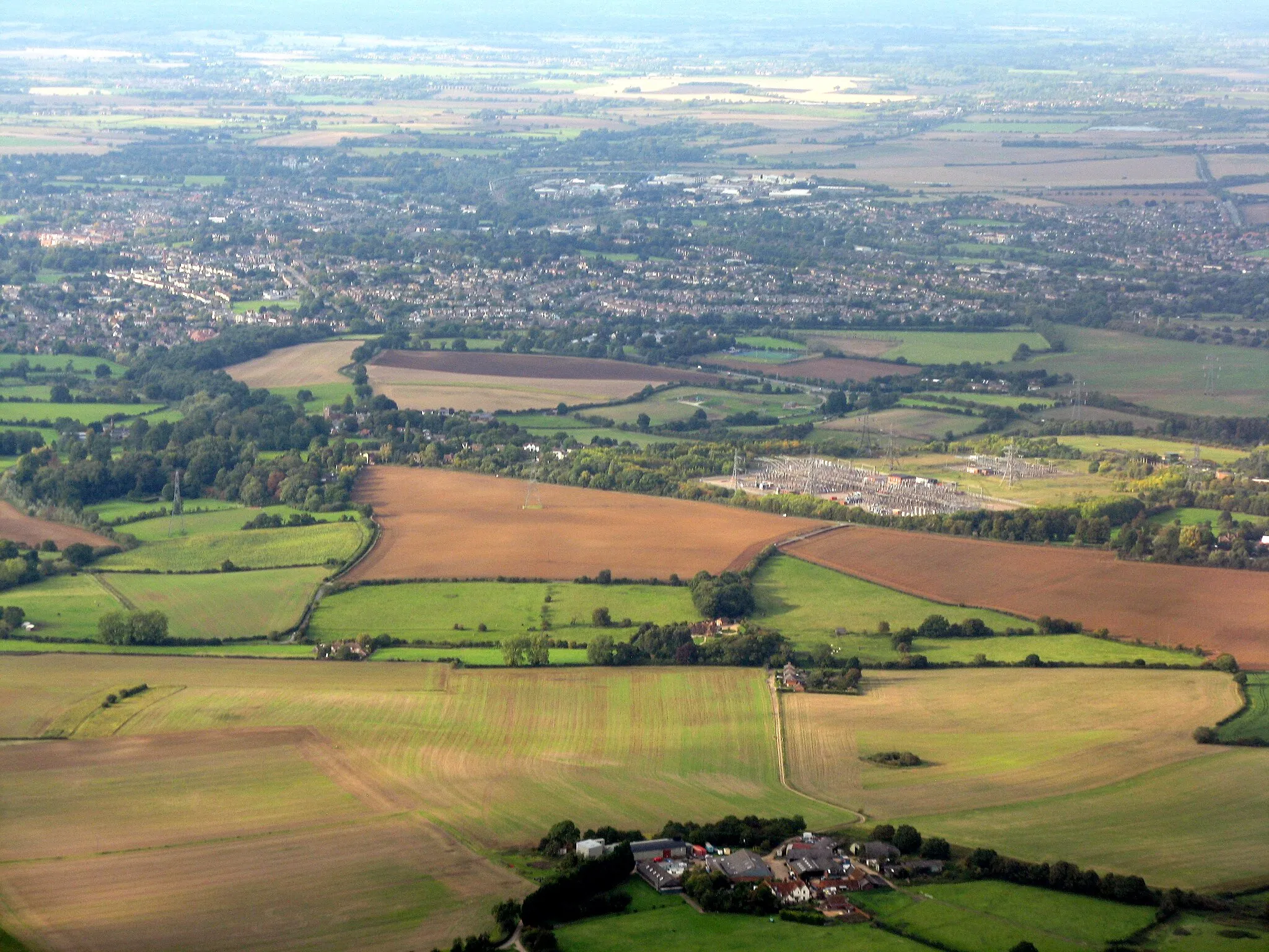 Photo showing: Almshoe Bury