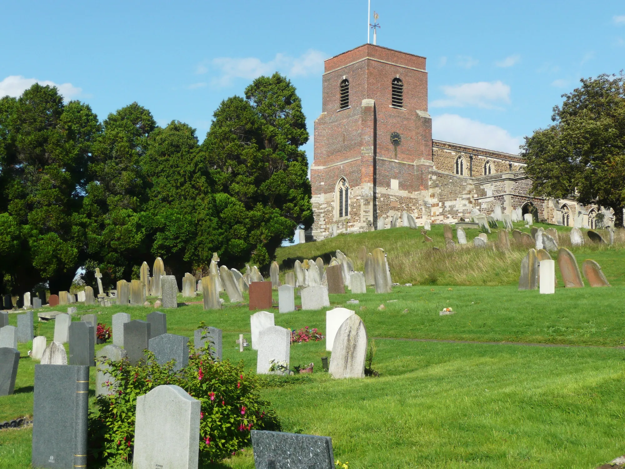 Photo showing: All Saints Church, Shillington