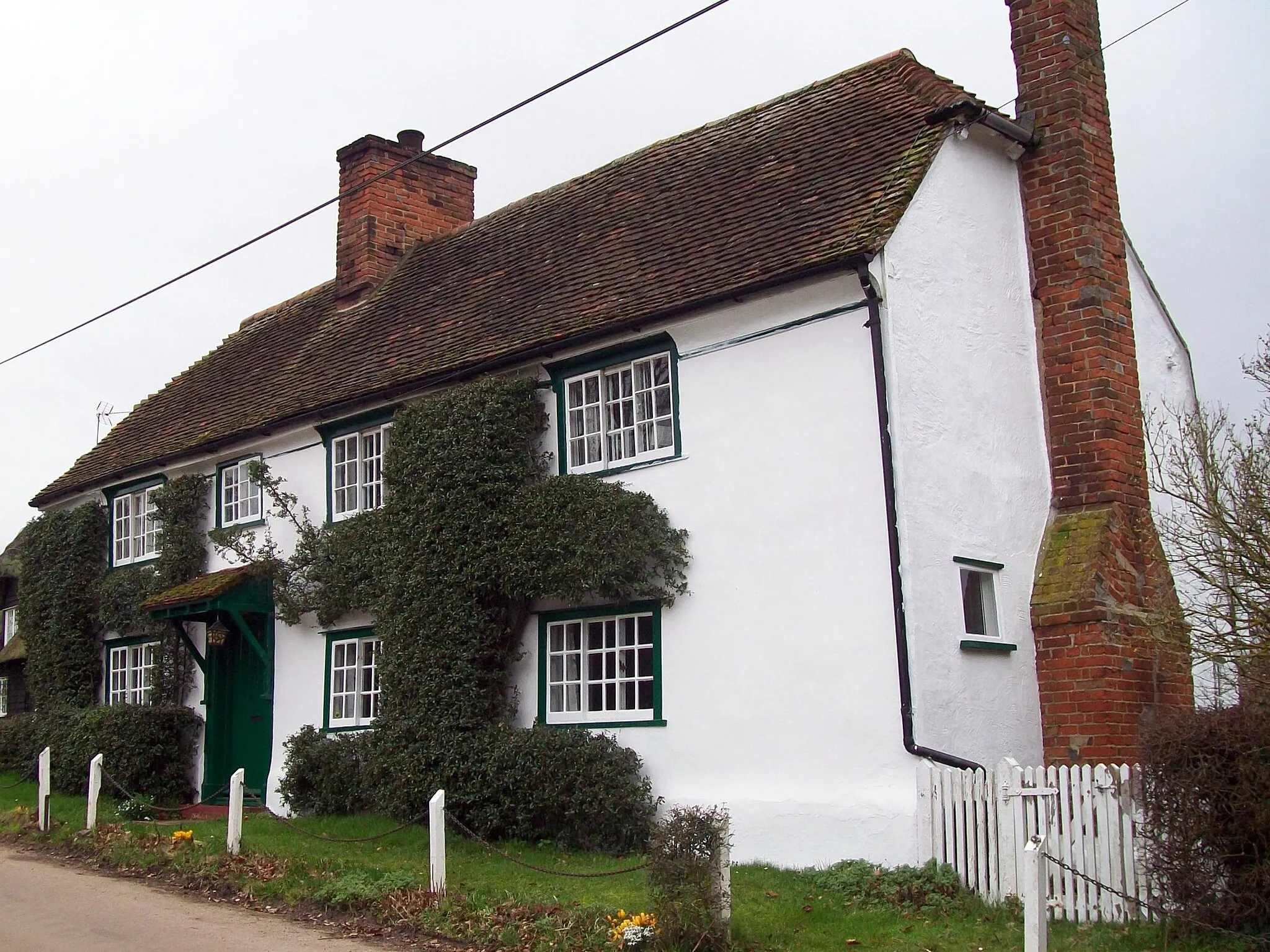 Photo showing: Steen Cottage, Nasty, Hertfordshire, 25 February 2011. A Grade II listed building built in the 16th or early 17th century.[1]