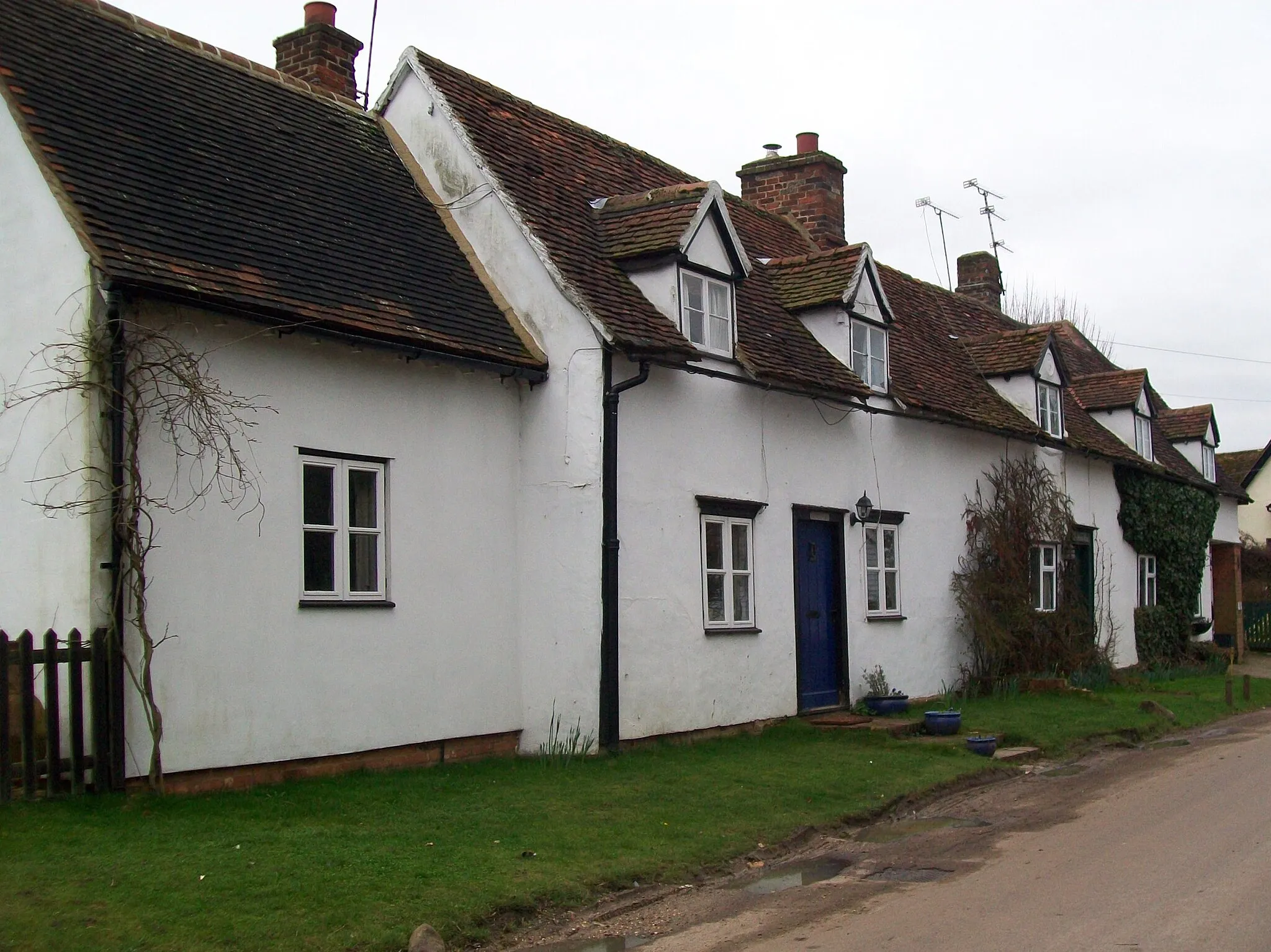 Photo showing: Swallows Nest, Nasty, Hertfordshire, 25 February 2011. A Grade II listed building built in the late 17th century.[1]