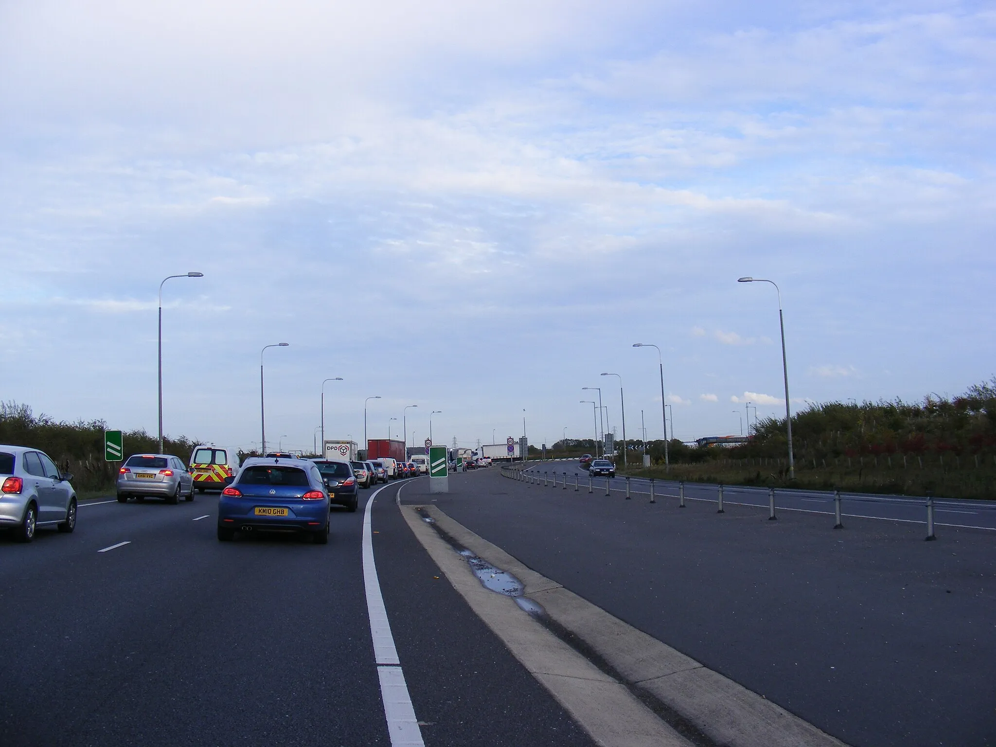 Photo showing: A421 approaching the Black Cat Roundabout