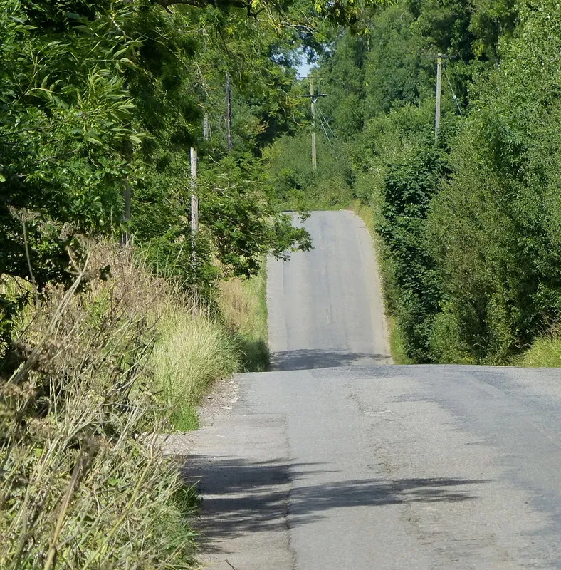 Photo showing: Country lane north of Cublington