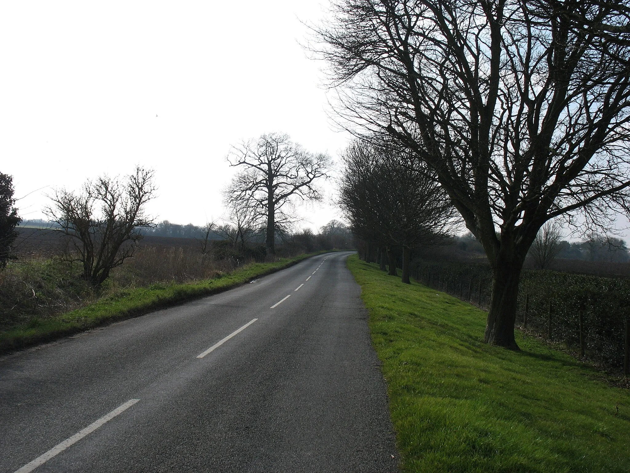 Photo showing: Church End Road