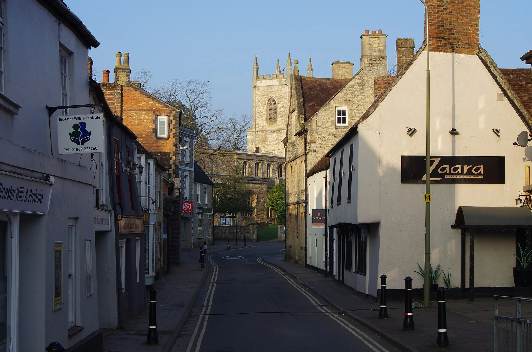 Photo showing: Vernacular buildings on the Causeway Bicester