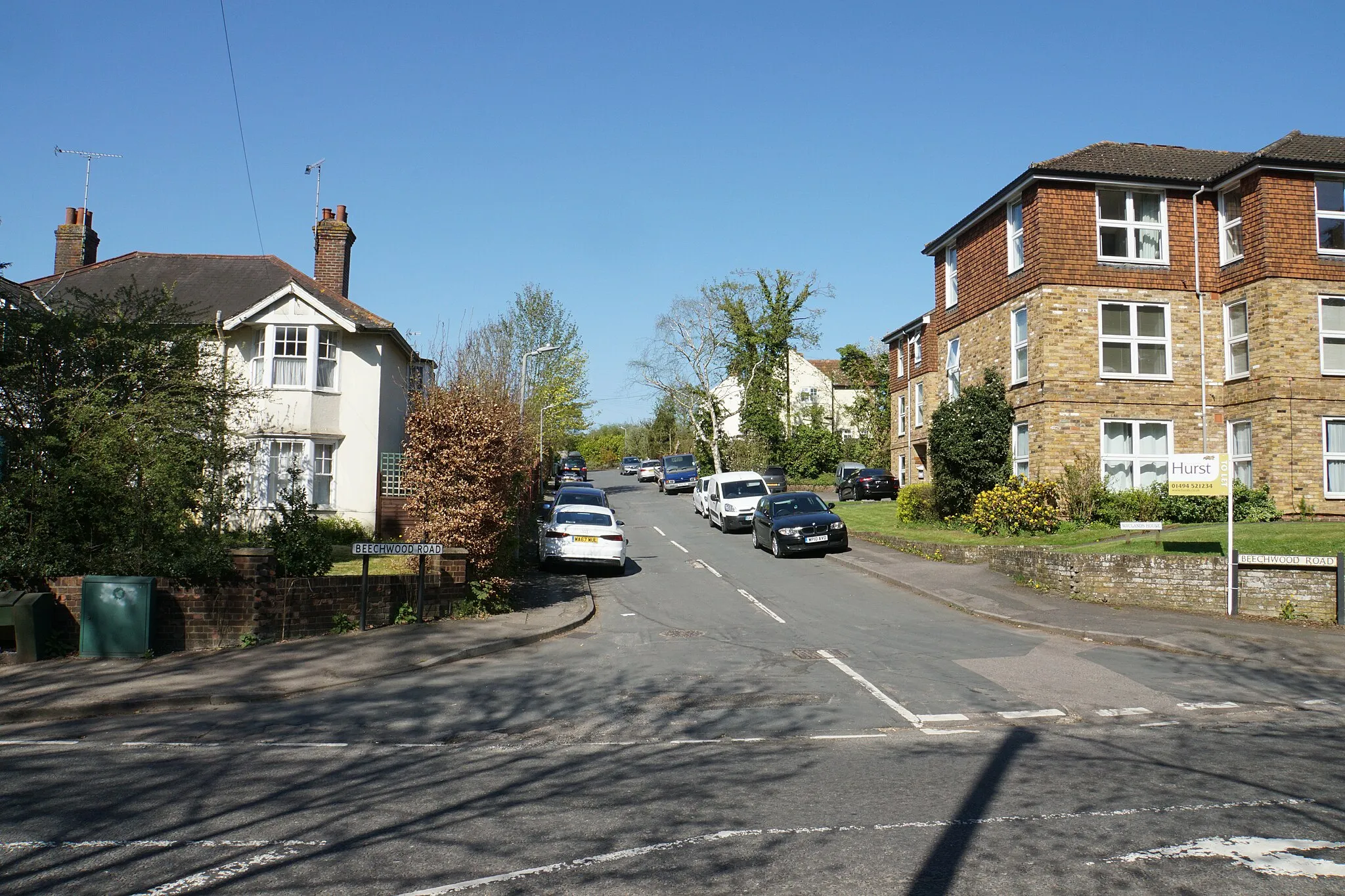 Photo showing: Beechwood Road