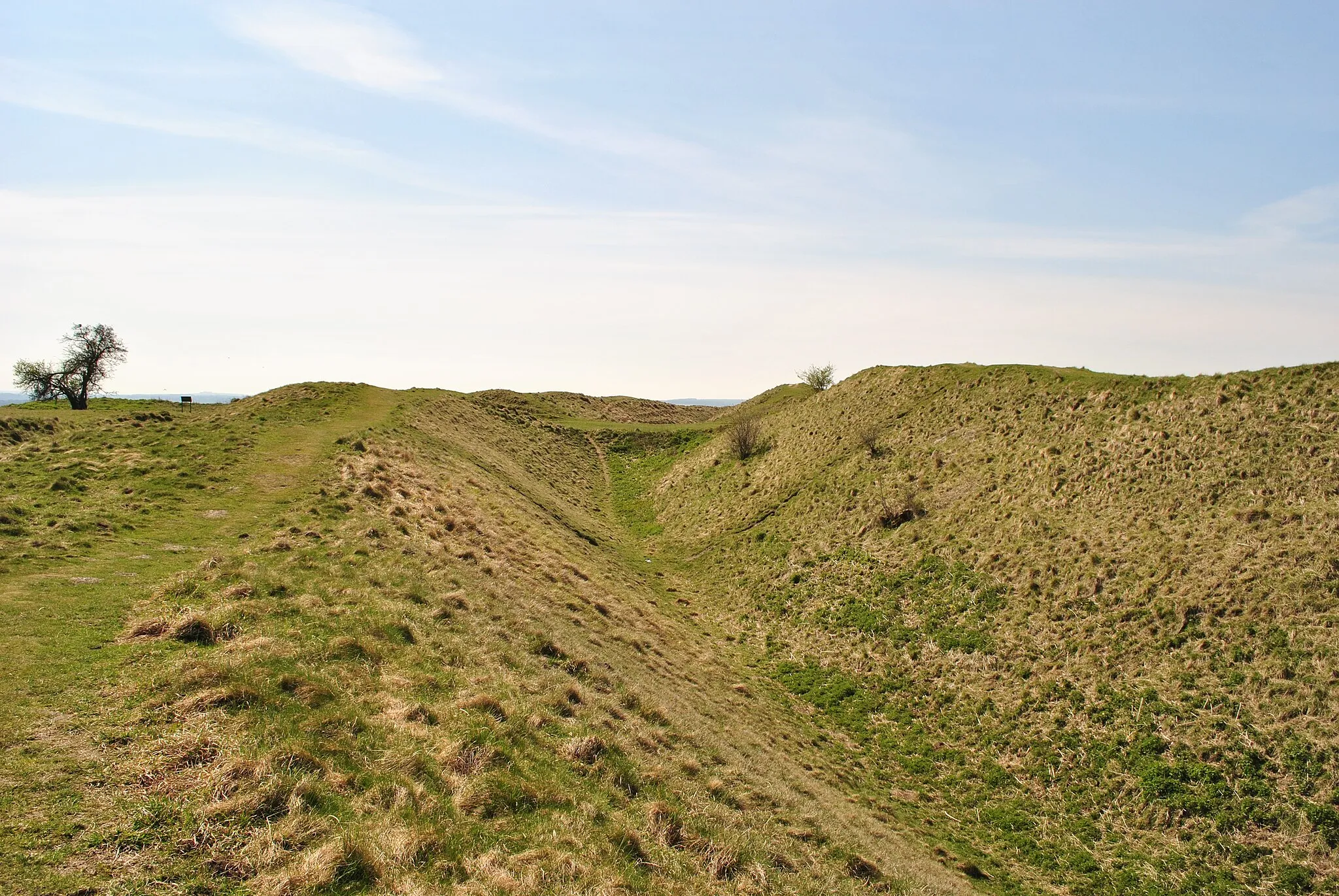 Photo showing: Barbury Castle