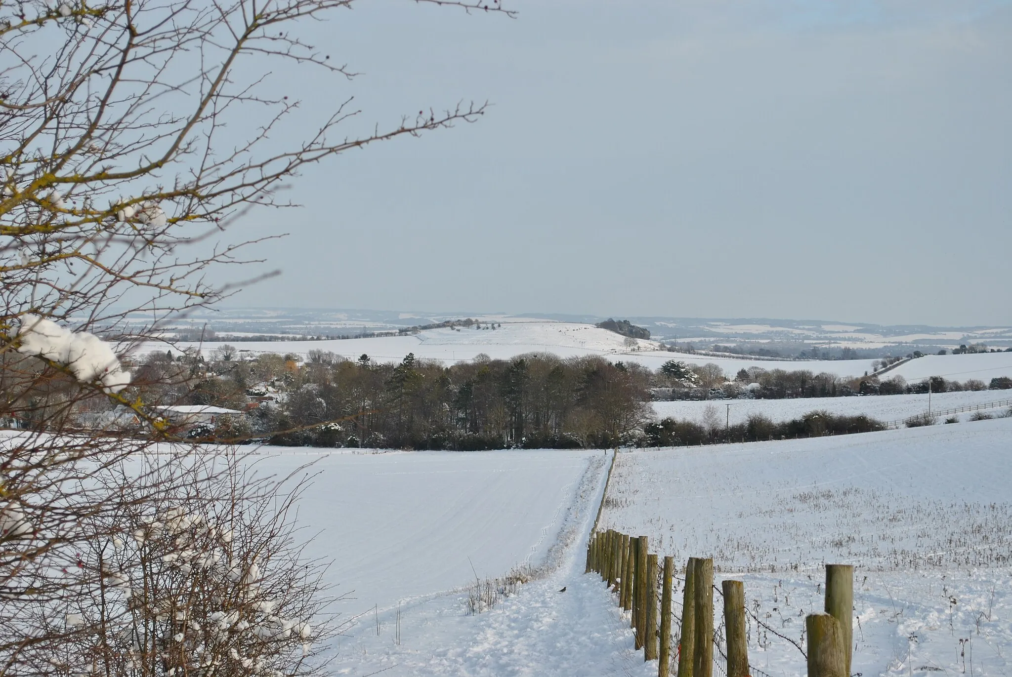 Photo showing: Blewburton Hill