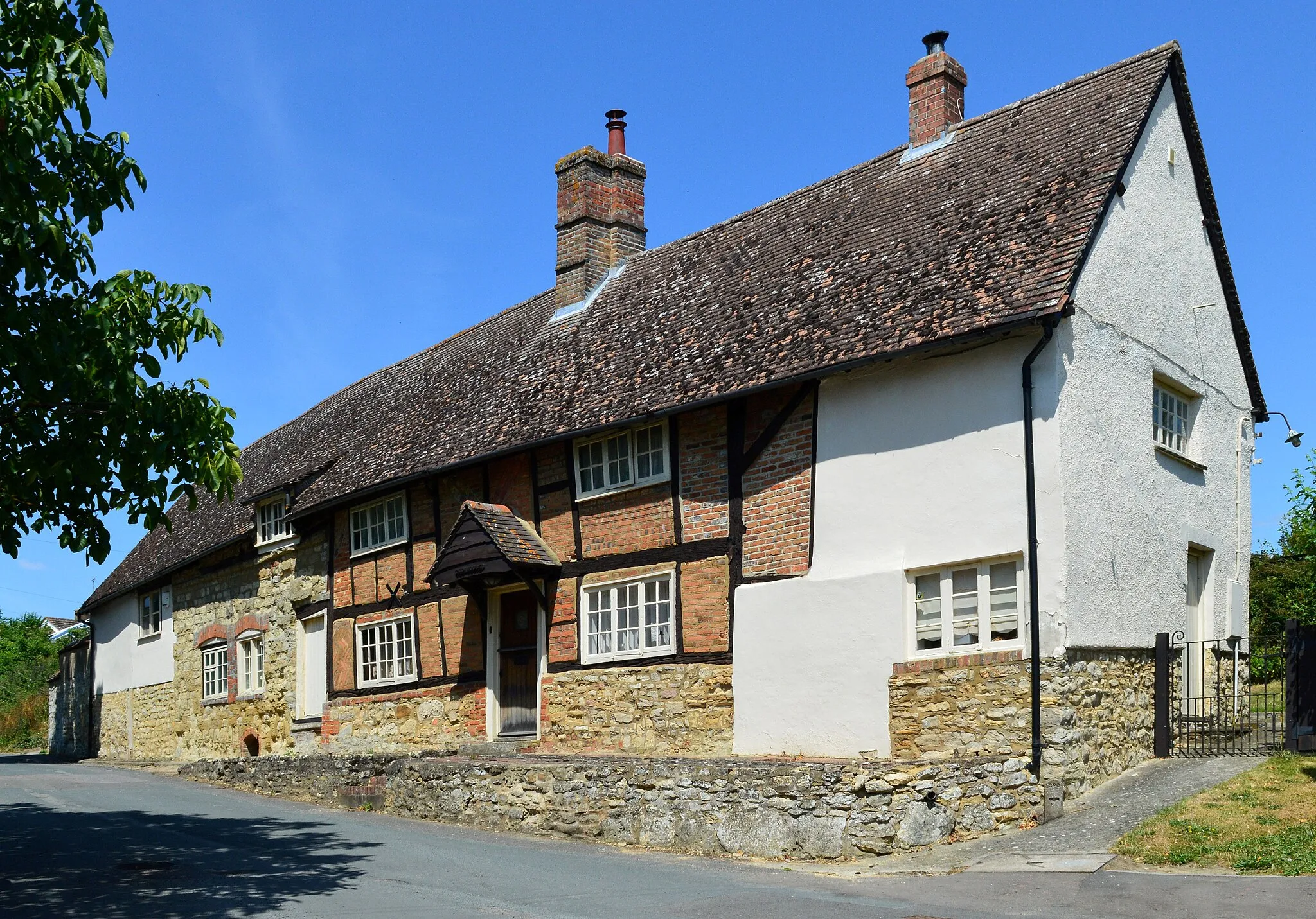 Photo showing: Old House, Chearsley, Buckinghamshire