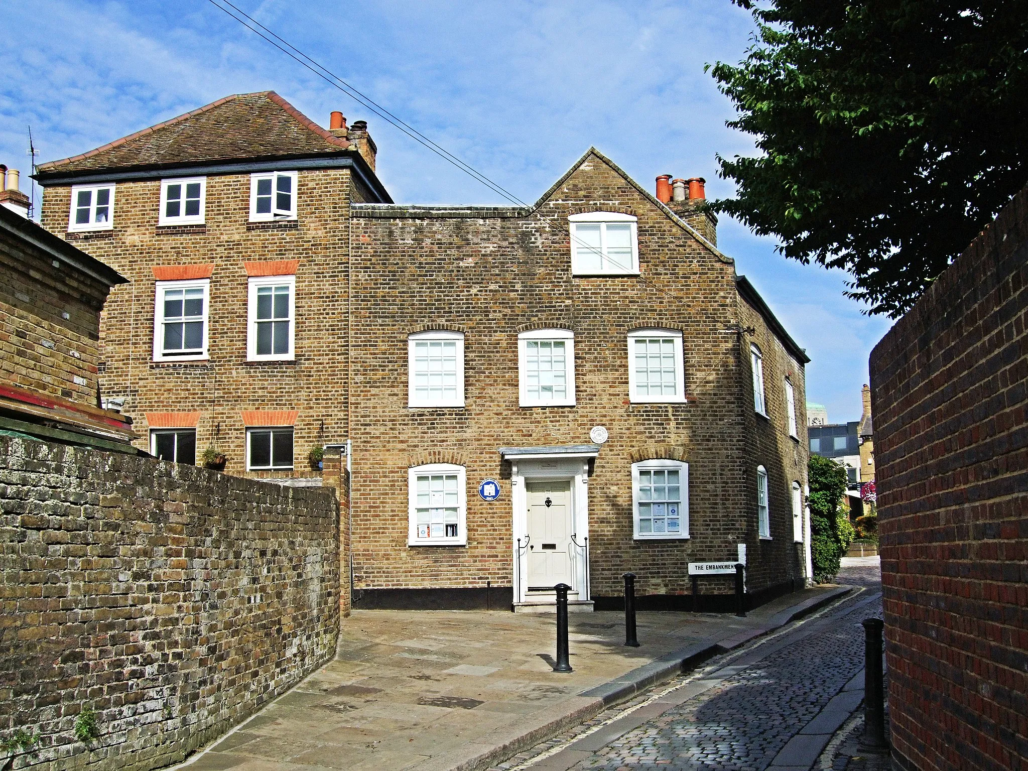 Photo showing: Twickenham Museum - London.