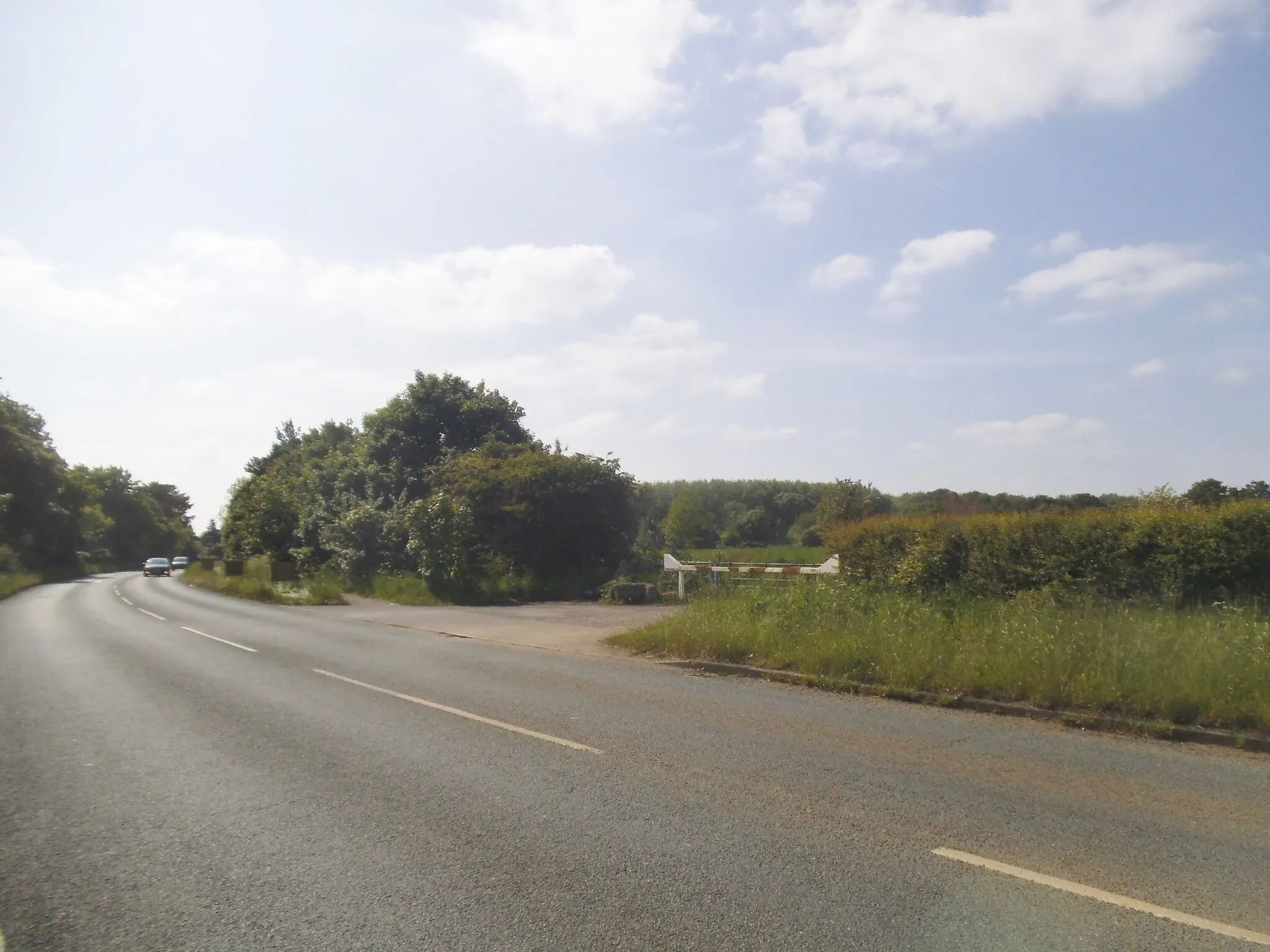 Photo showing: Abingdon Road, Burcot