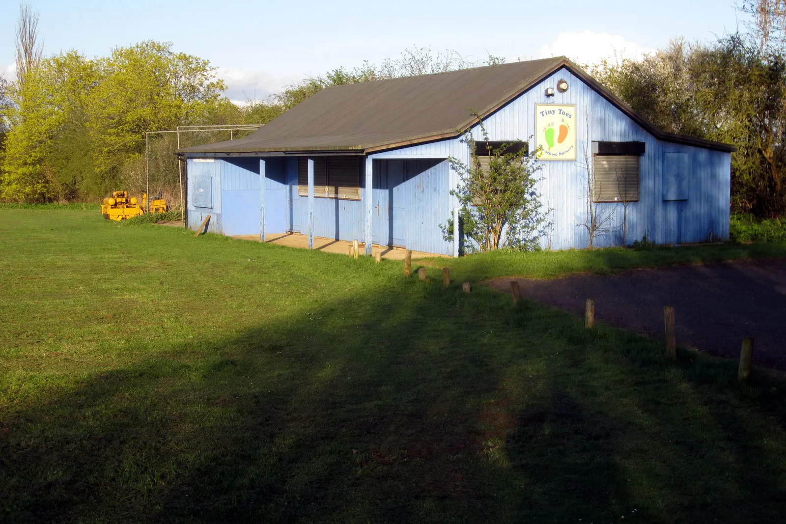 Photo showing: Blue Pavilion
