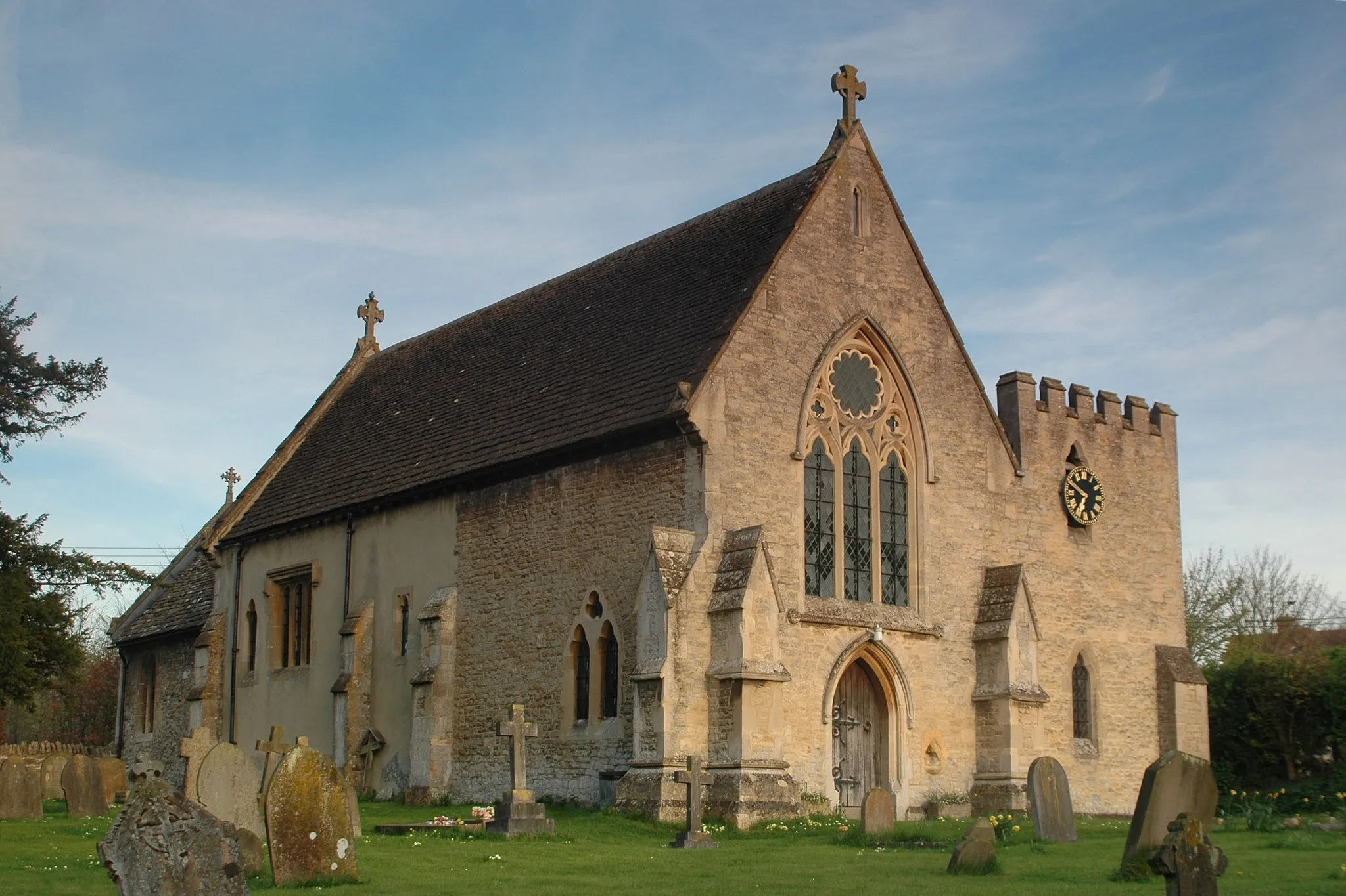 Photo showing: Church of England parish church of St Nicolas, East Challow, Oxfordshire (formerly Berkshire): view from the northwest